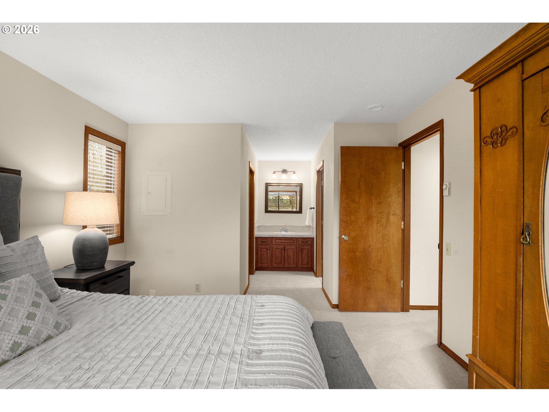 Photo #9: 526843810 Listing: Photo #9