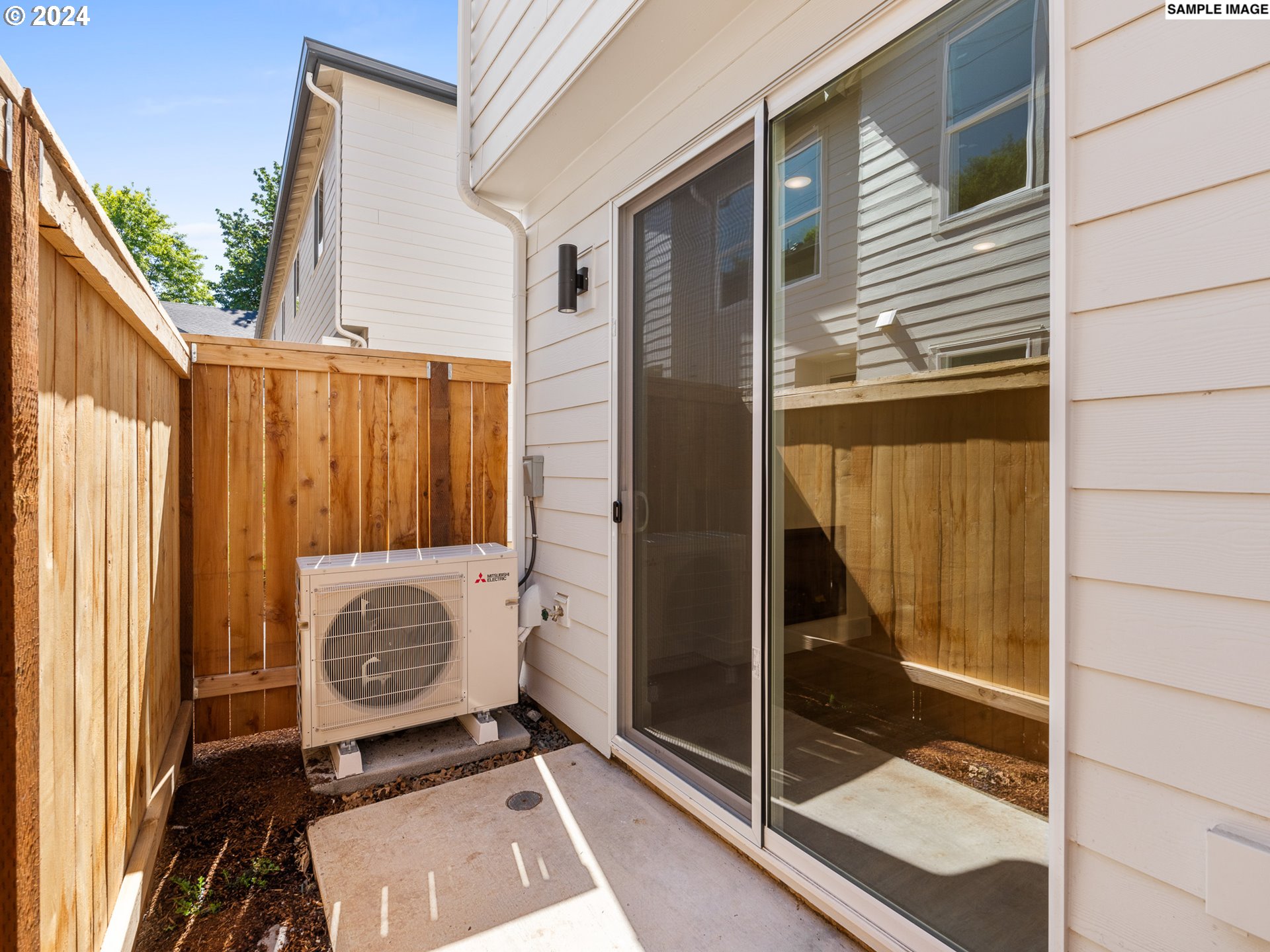Photo #17: 526904861 Listing: Photo #17
