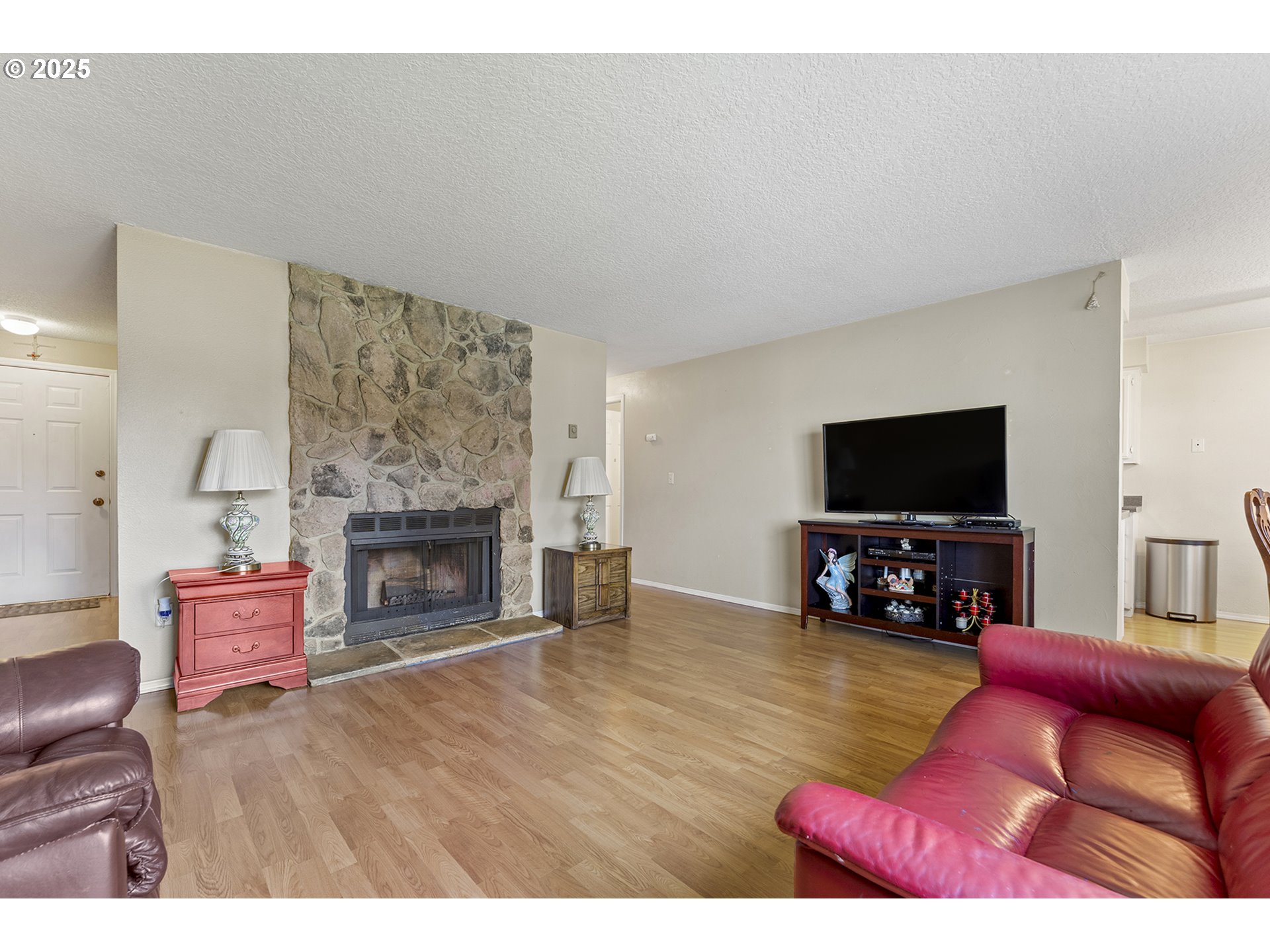 Photo #4: 527203570 Listing 