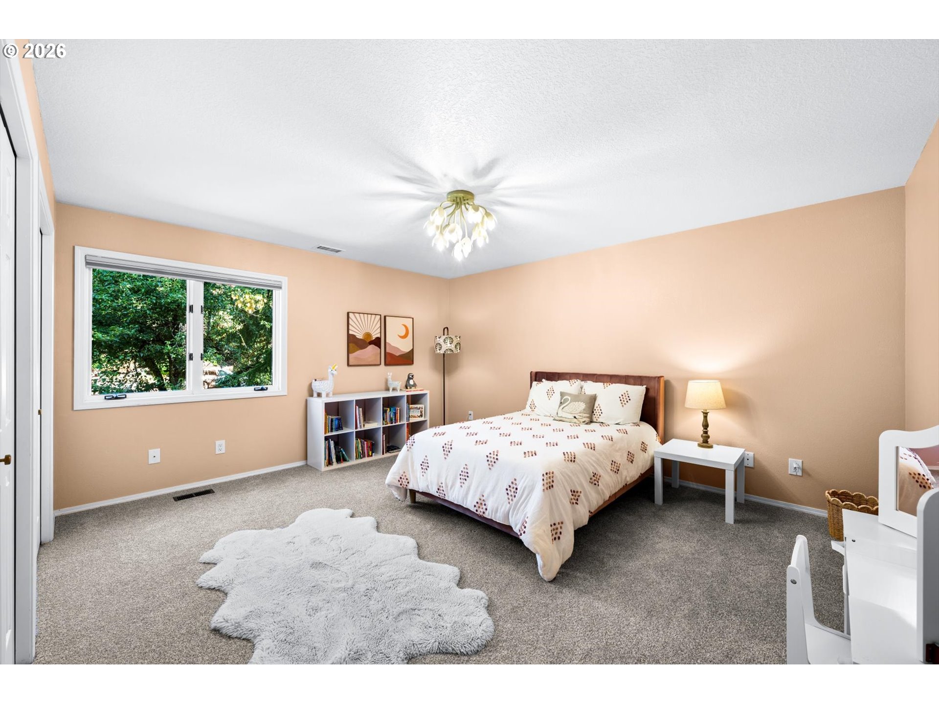 Property photo 17 of 32
