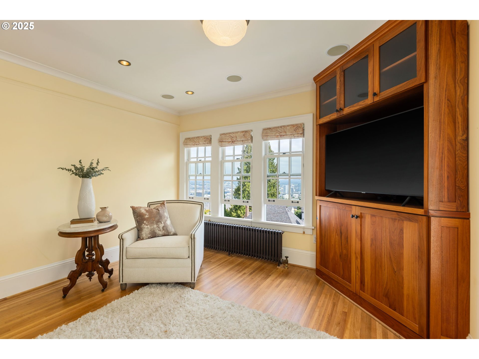 745 NW CULPEPPER TER, Portland, OR, 97210