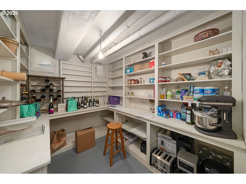 745 NW CULPEPPER TER, Portland, OR, 97210