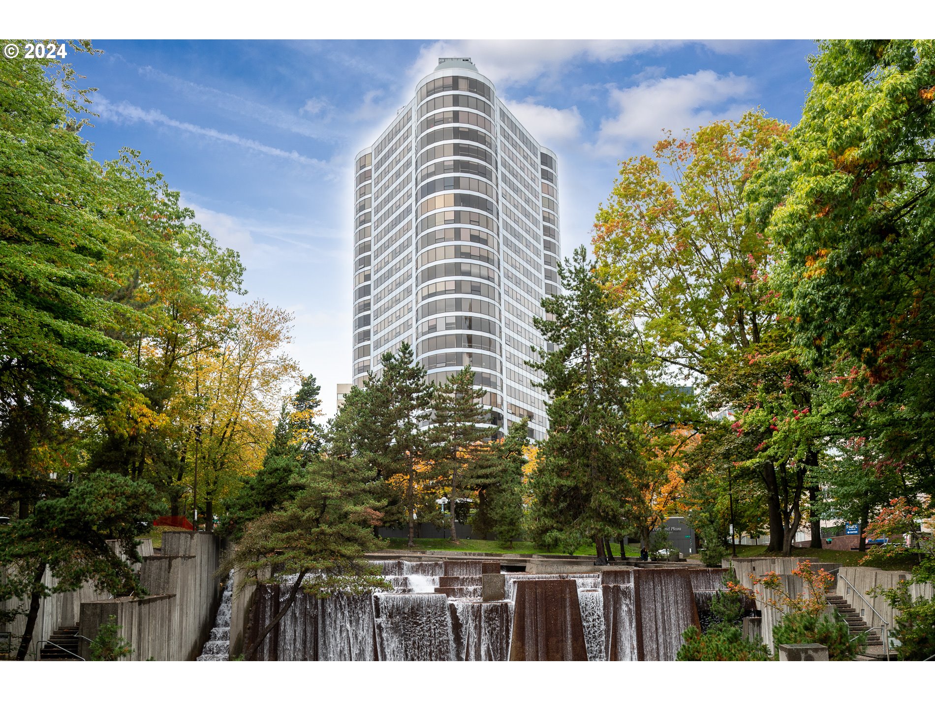 Photo #11: 529759361 Listing: Photo #11