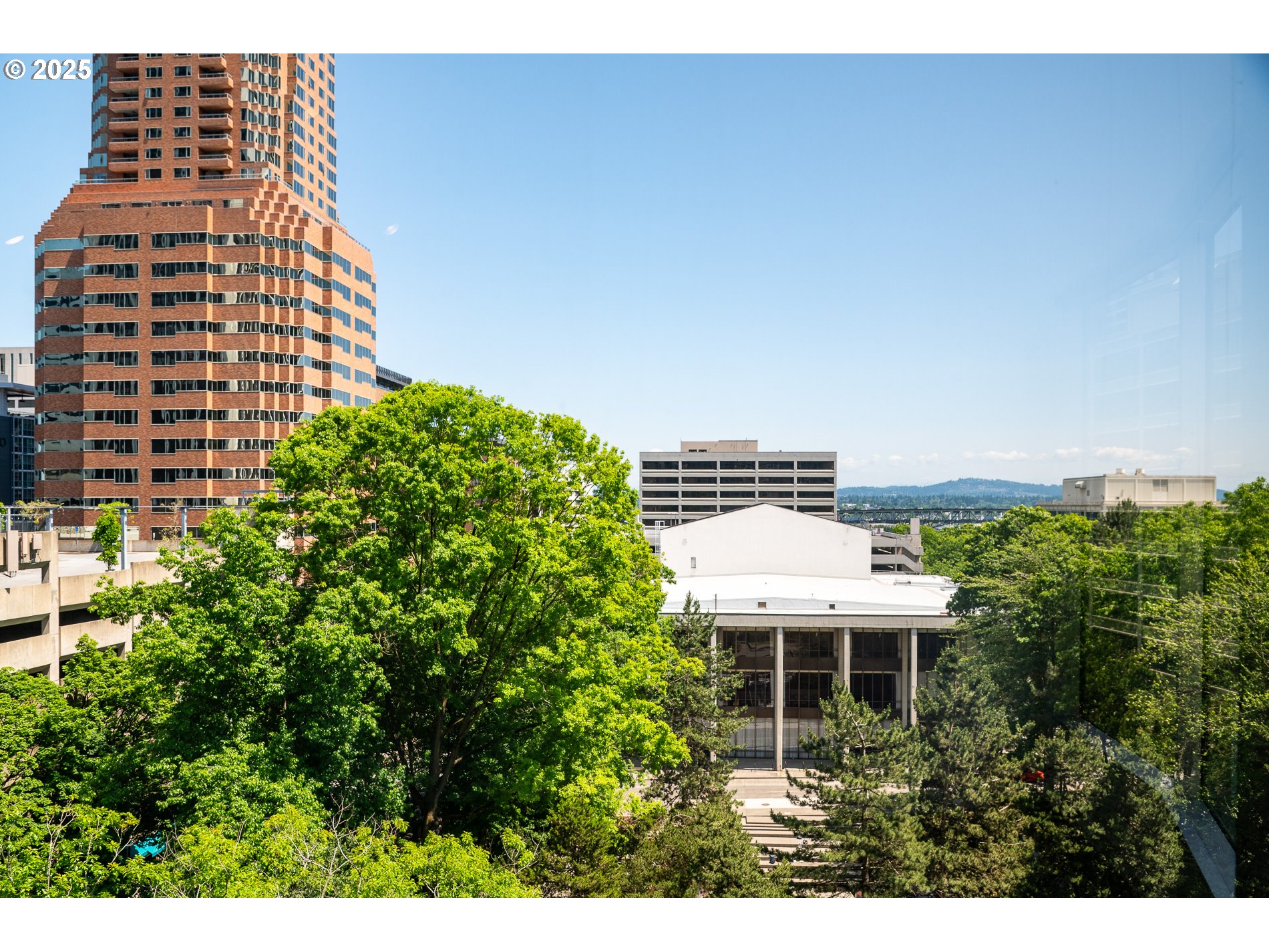 Photo #23: 529759361 Listing: Photo #23