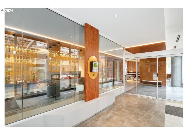 Photo #4: 529759361 Listing: Photo #4