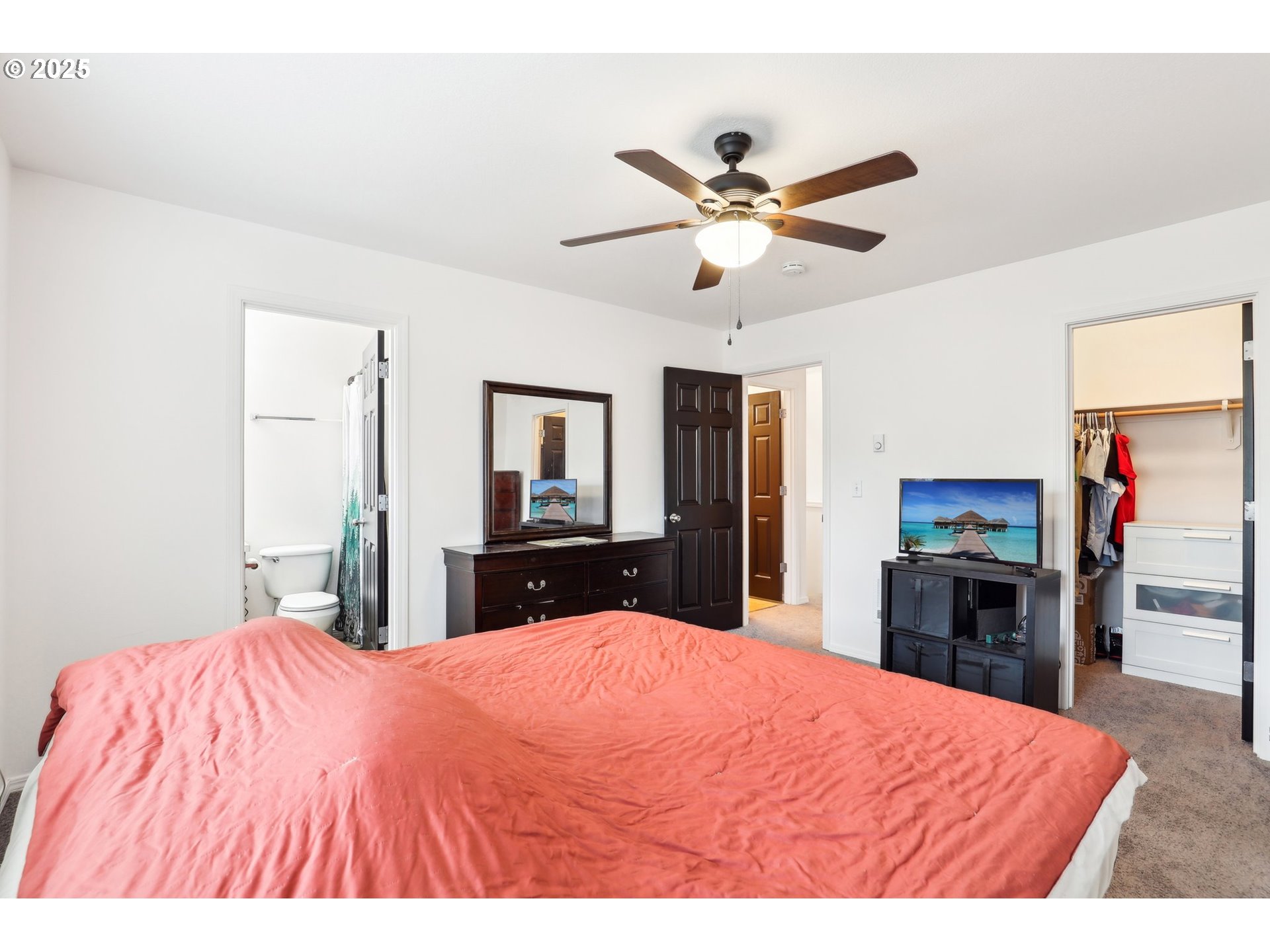 Photo #15: 530105004 Listing: Photo #15