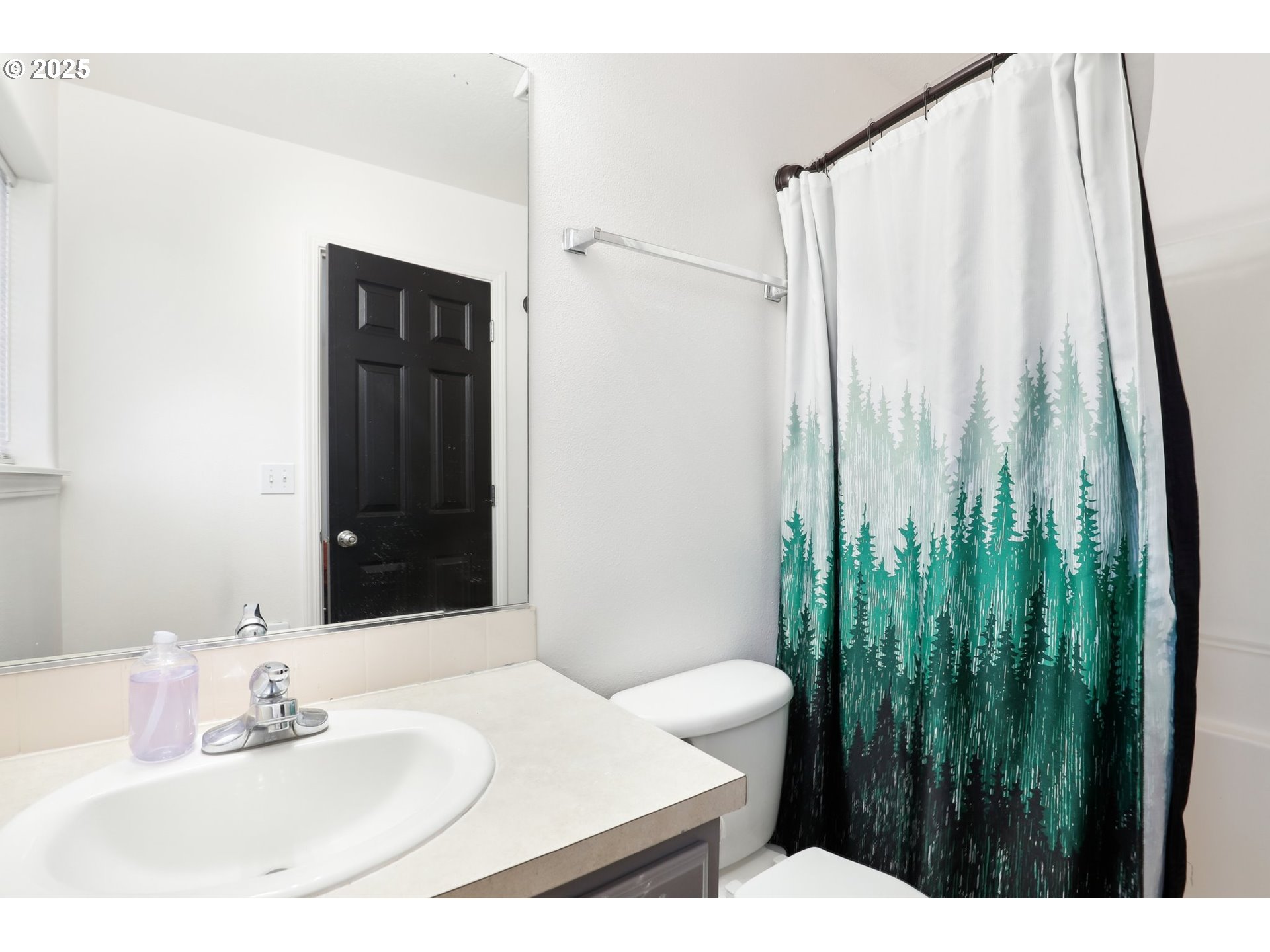 Photo #17: 530105004 Listing: Photo #17