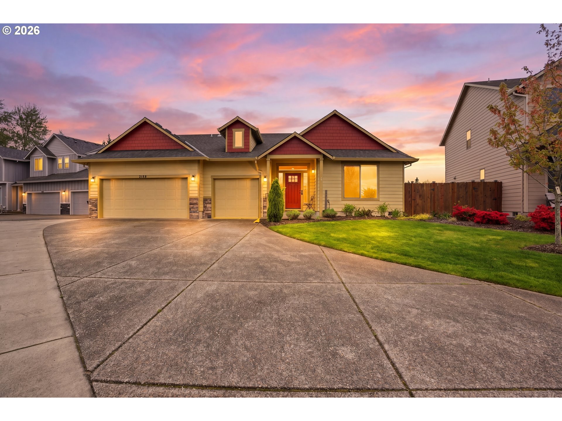 93215 LONG TOM DR, Cheshire, OR, 97419