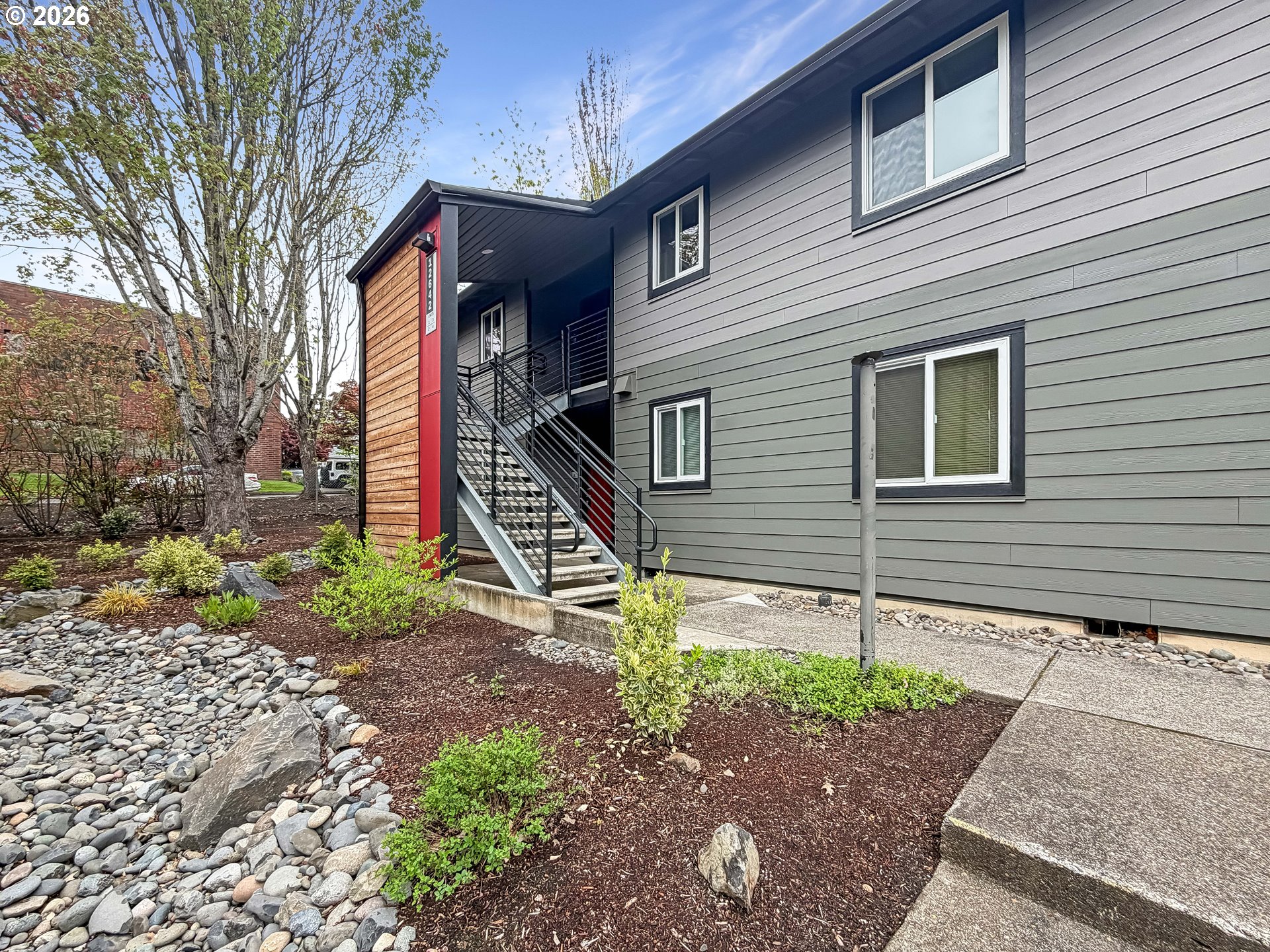 104 SW 6TH AVE, Milton Freewater, OR, 97862