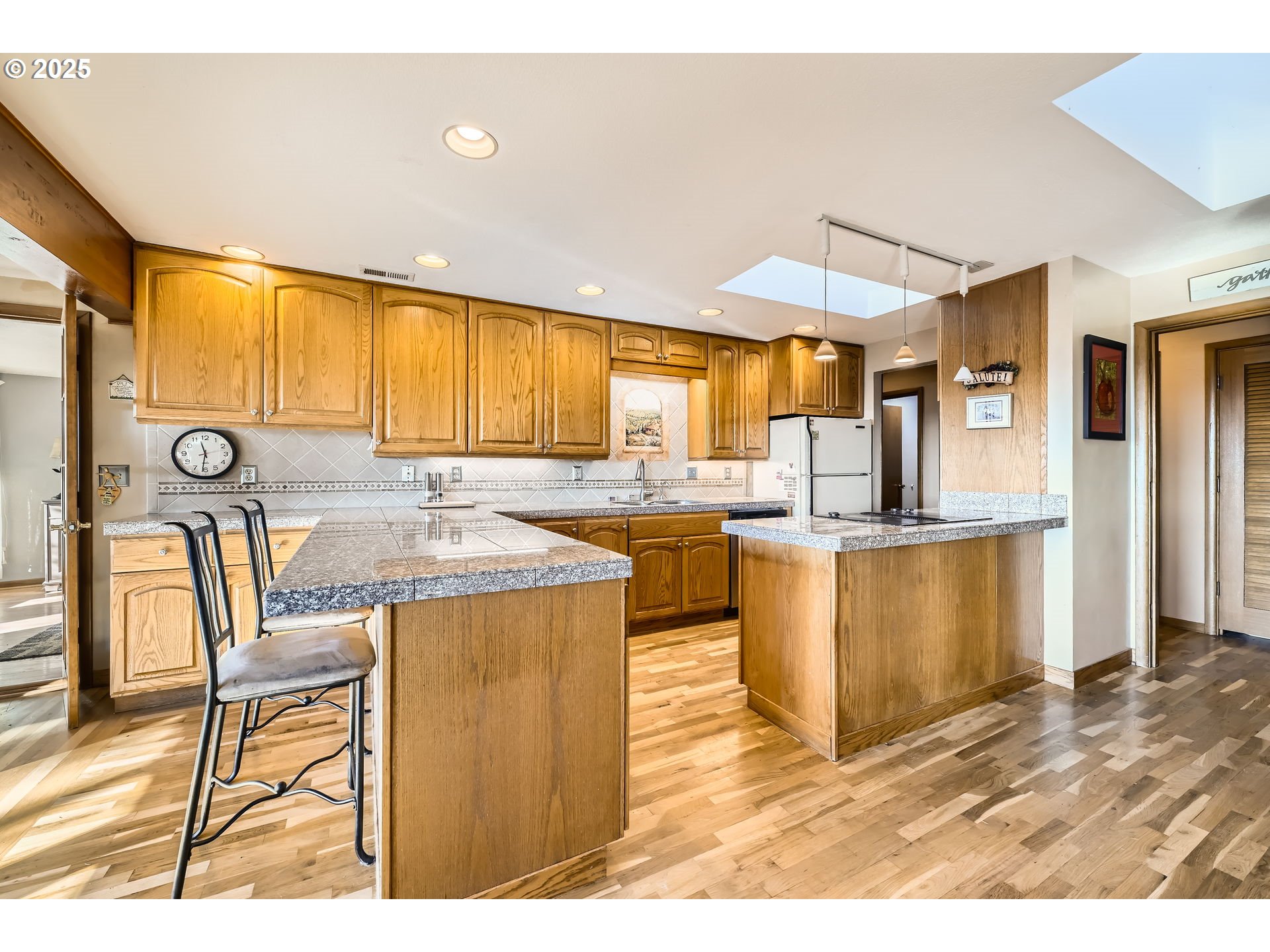 3729 E MILL PLAIN BLVD, Vancouver, WA, 98661