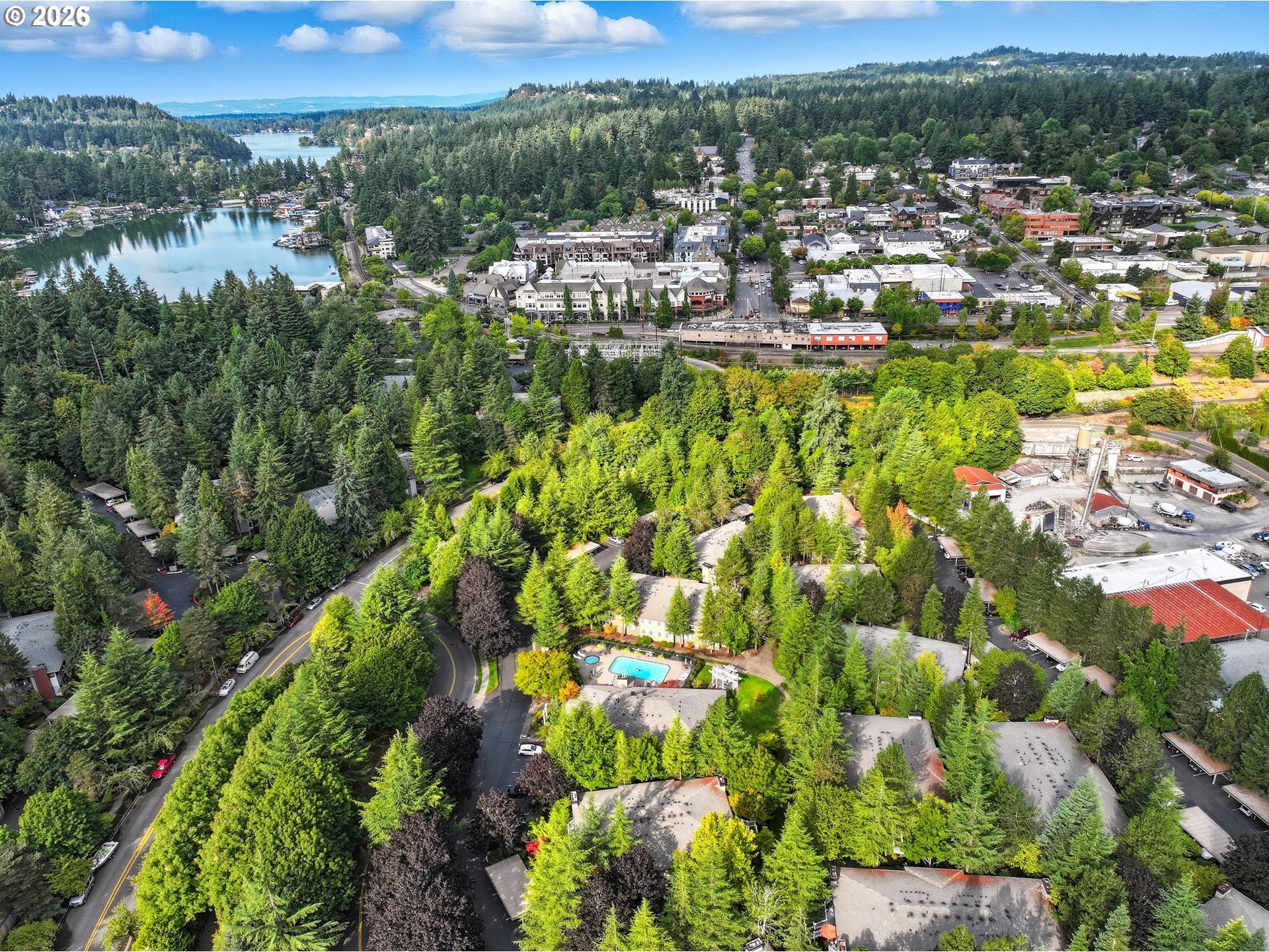 5059 FOOTHILLS DR UNIT D (112), Lake Oswego, OR, 97034
