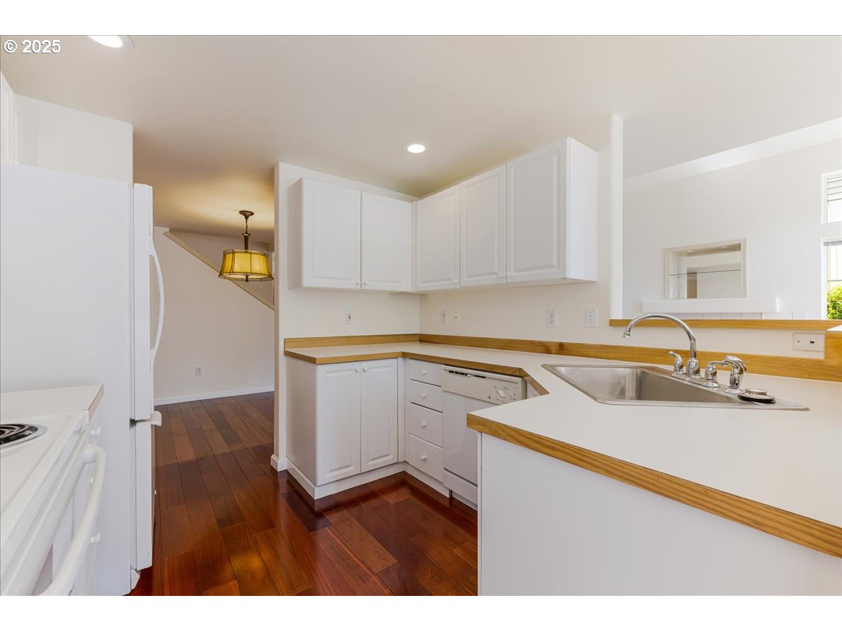 Photo #16: 532863128 Listing: Photo #16