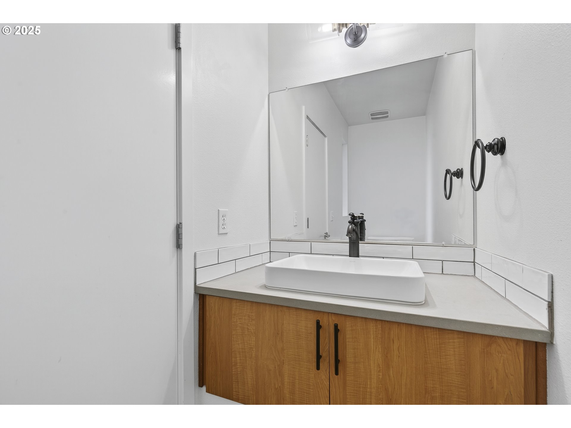 Photo #18: 533004648 Listing: Photo #18