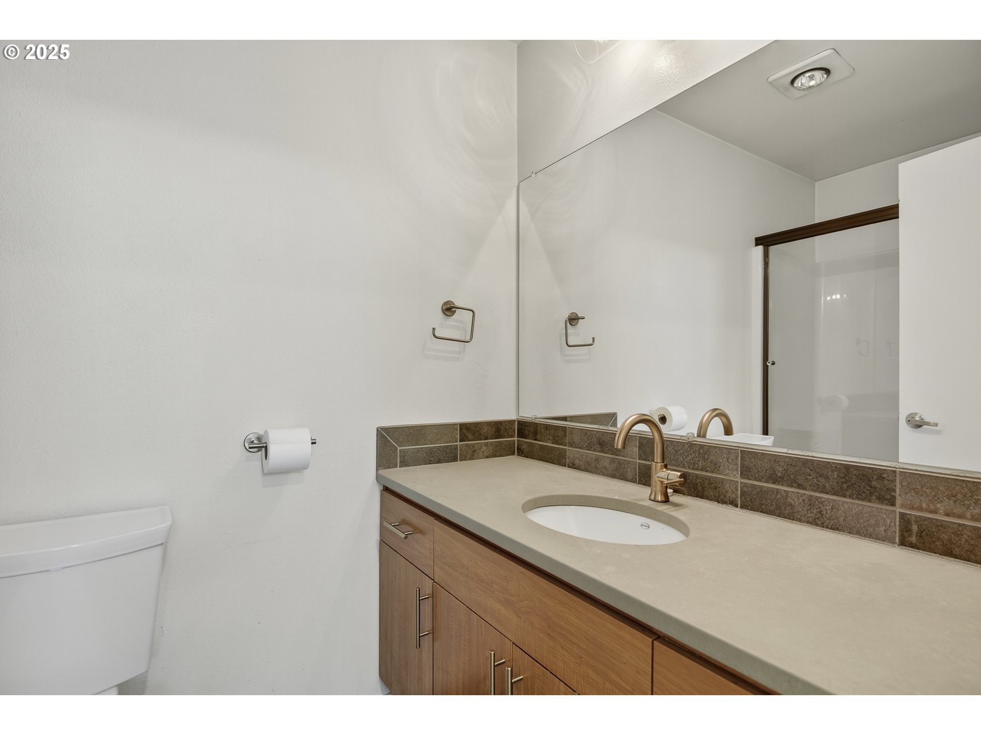 Photo #19: 533004648 Listing: Photo #19