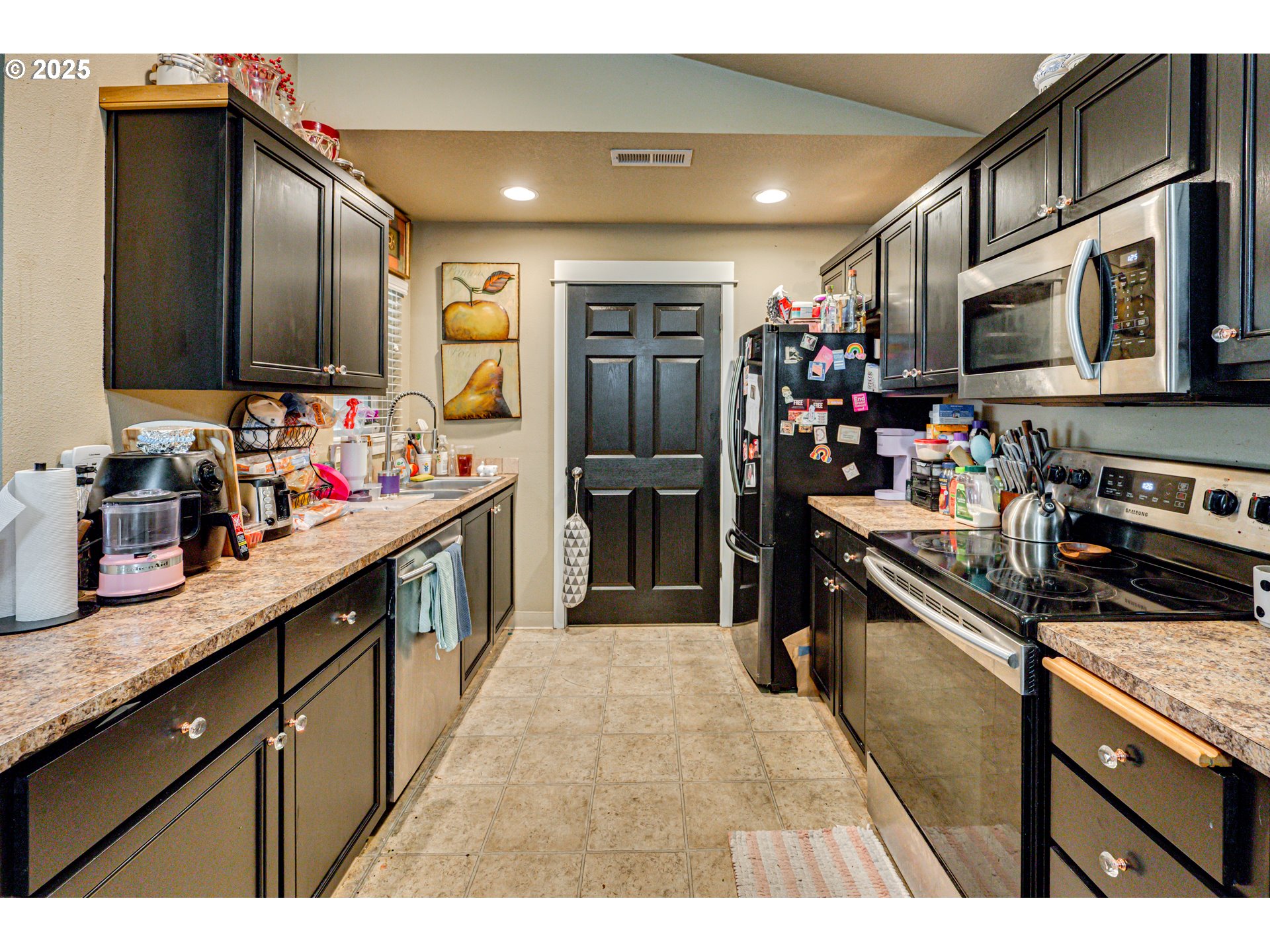 Photo #3: 533094453 Listing 