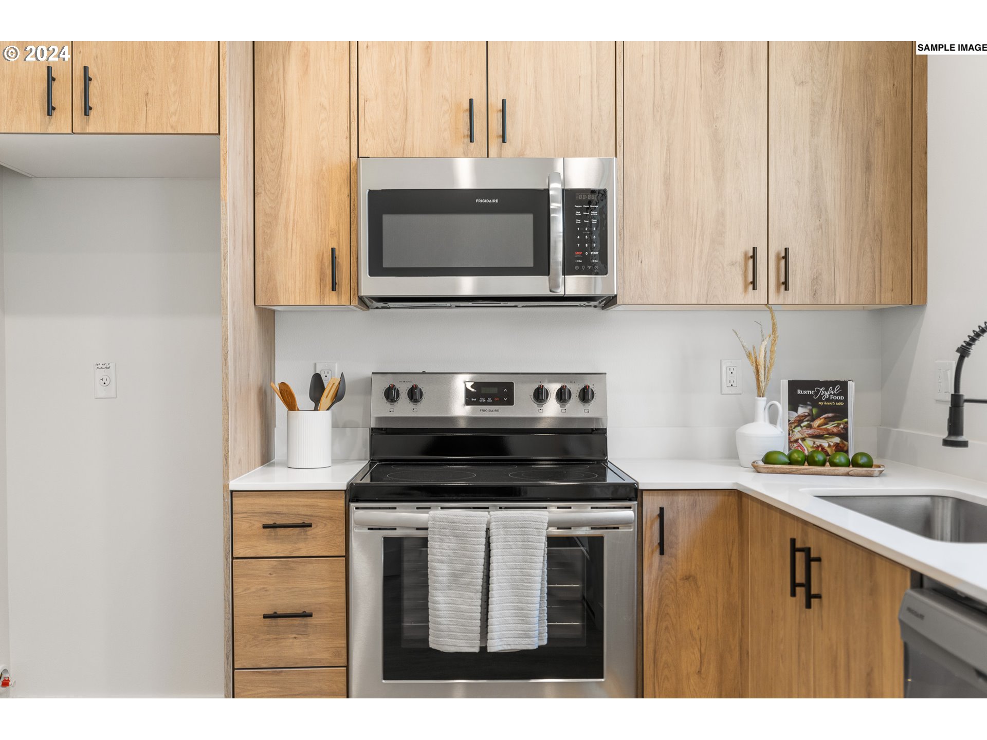 6649 N Fessenden ST UNIT 11, Portland, OR, 97203