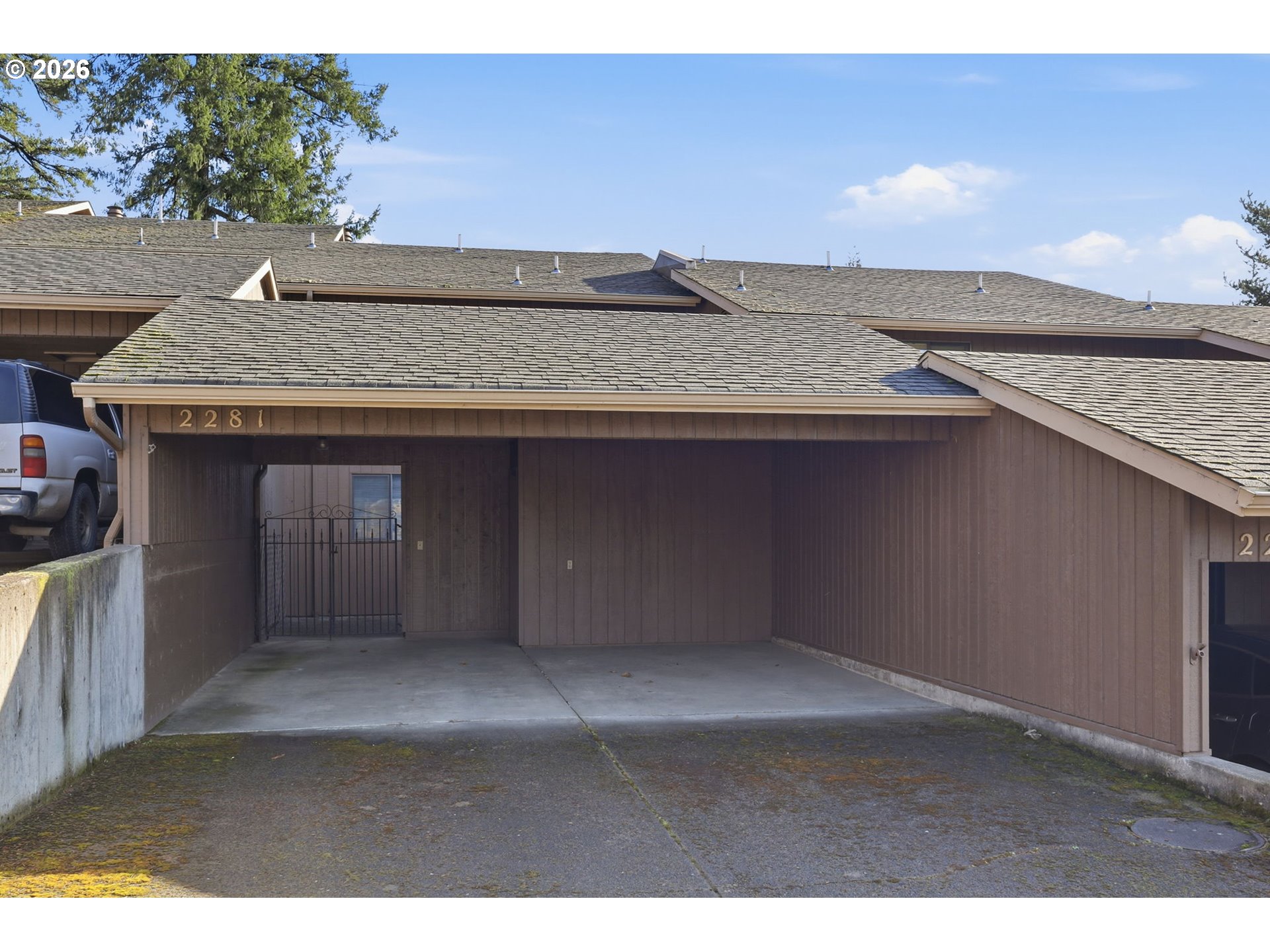 2281 RIDGEWAY DR, Eugene, OR, 97401