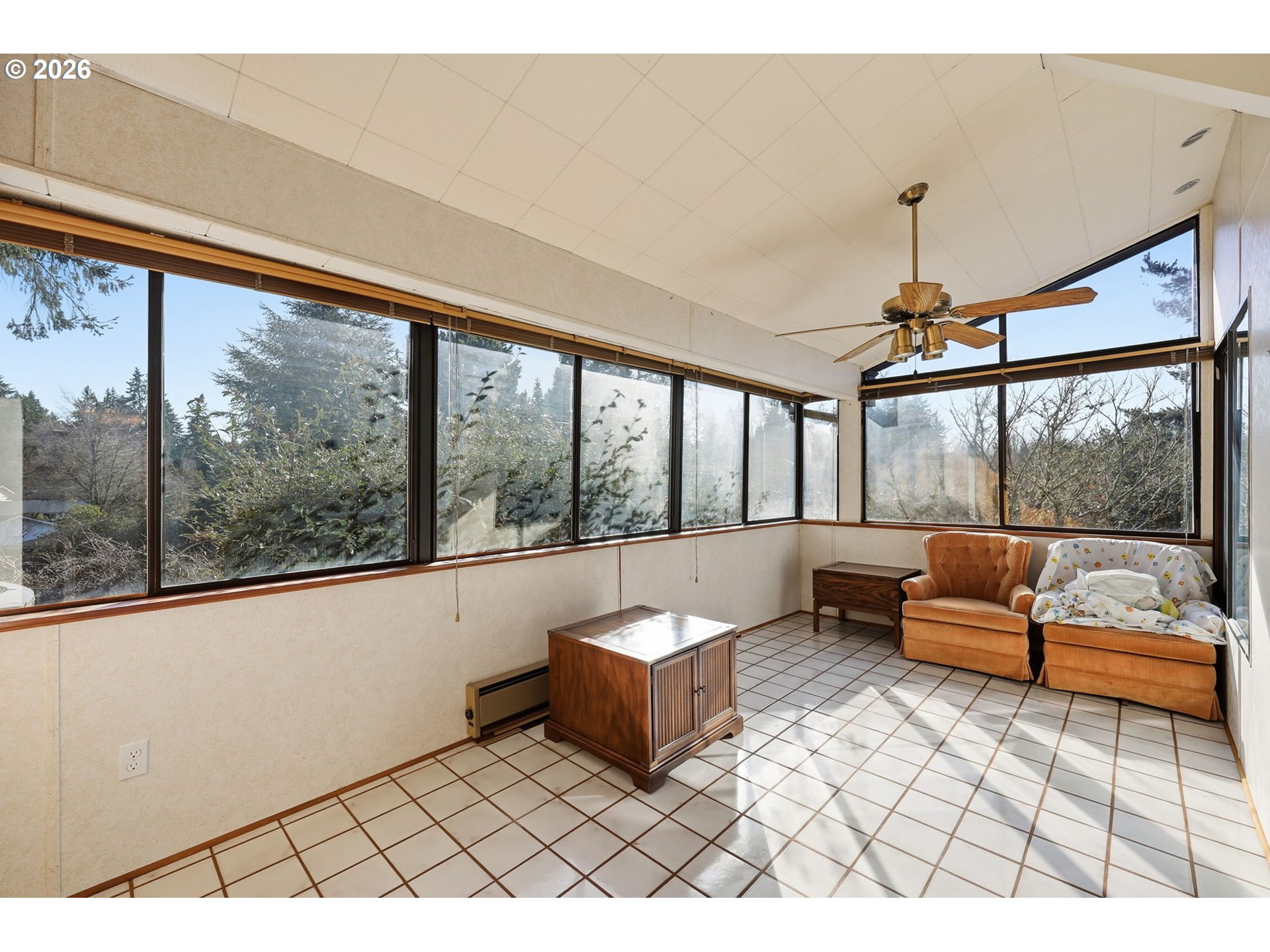 2281 RIDGEWAY DR, Eugene, OR, 97401