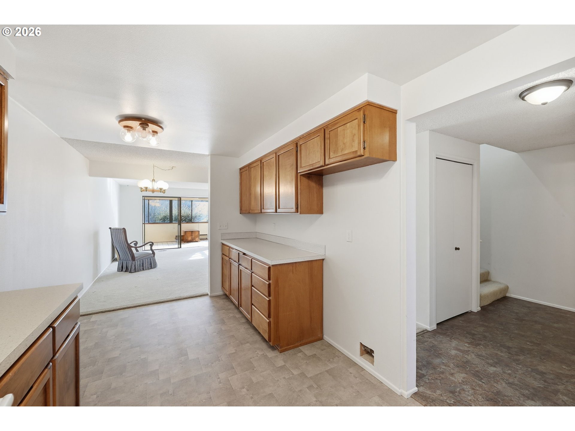2281 RIDGEWAY DR, Eugene, OR, 97401