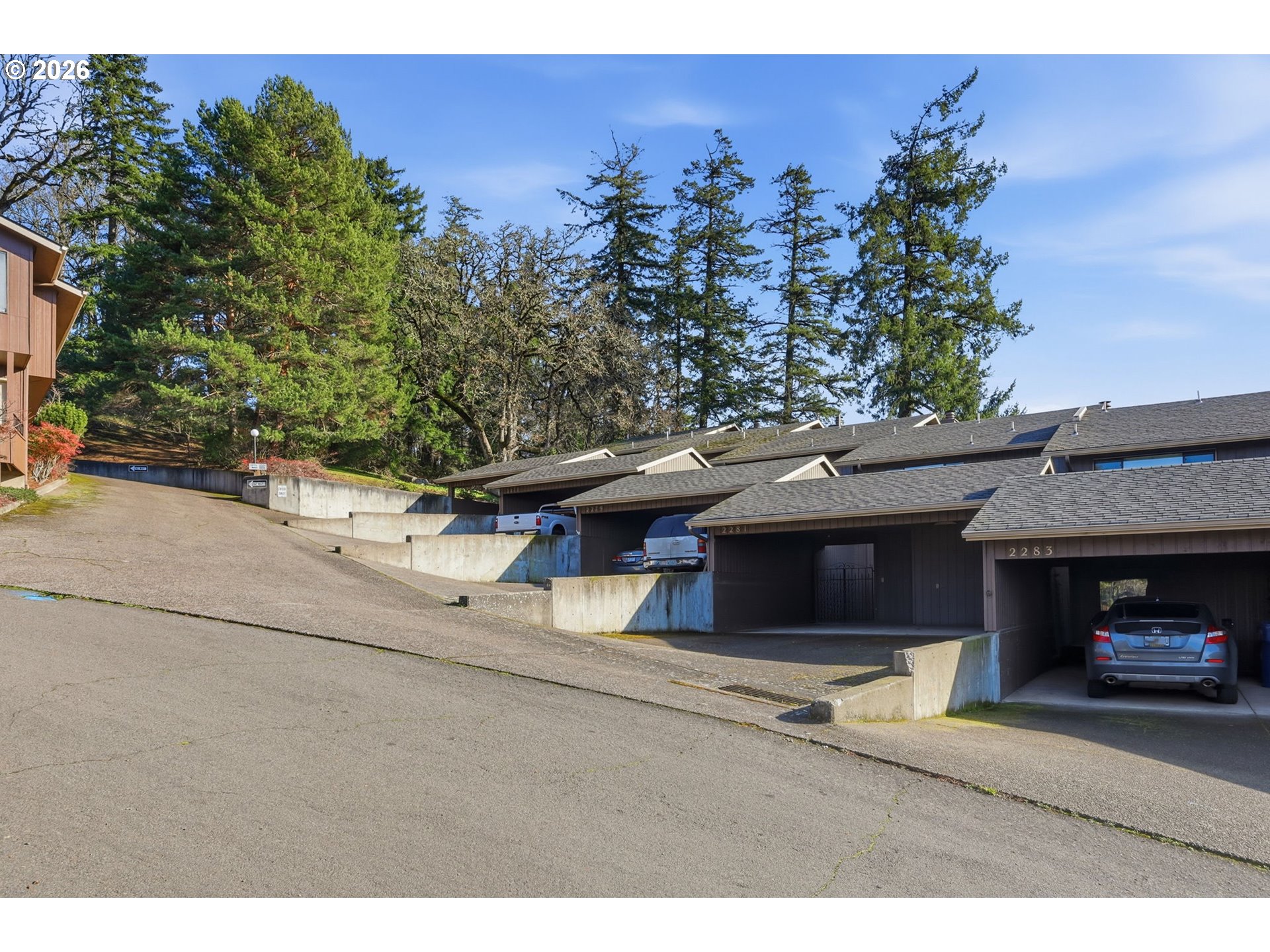 2281 RIDGEWAY DR, Eugene, OR, 97401