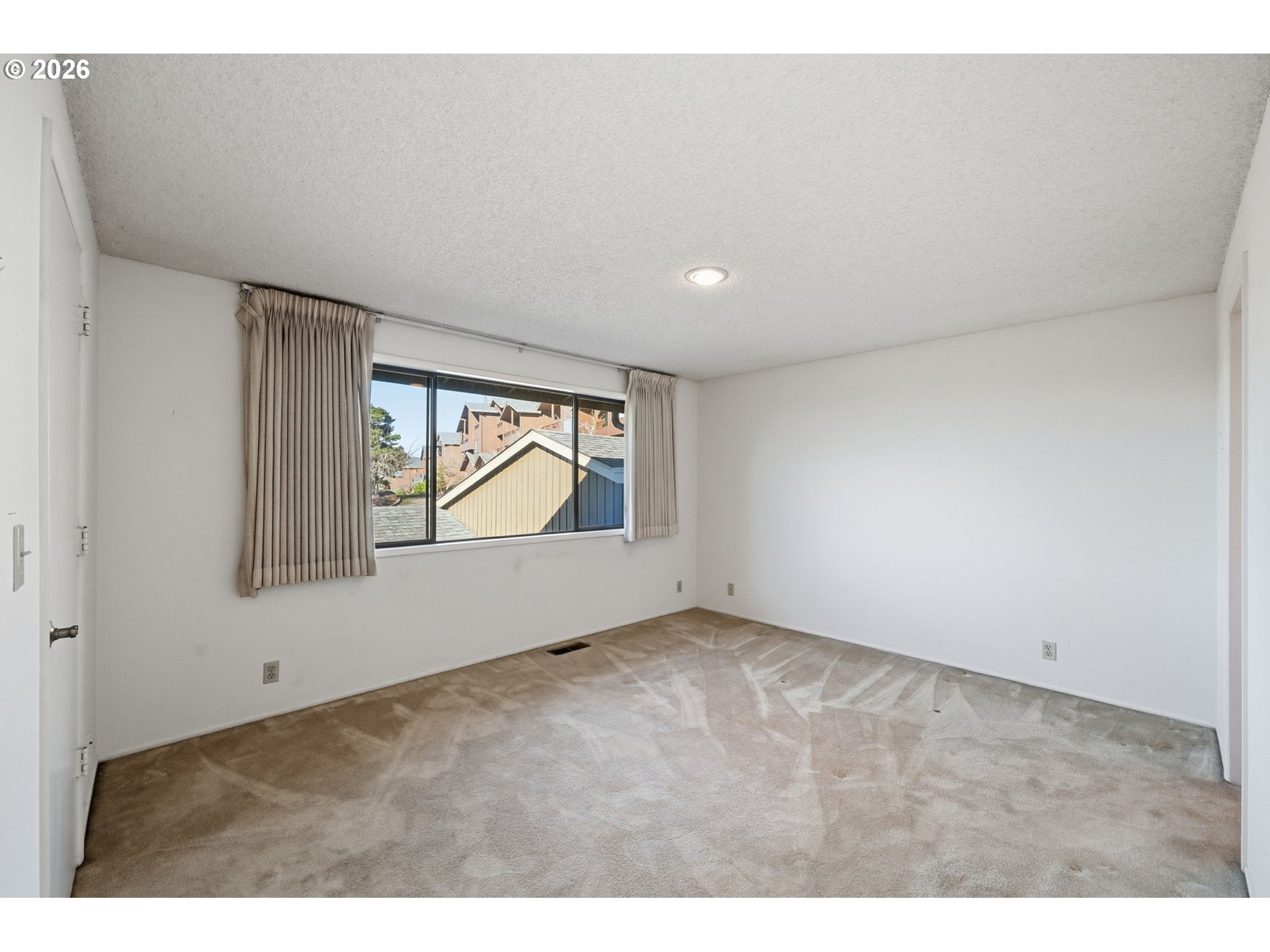 2281 RIDGEWAY DR, Eugene, OR, 97401