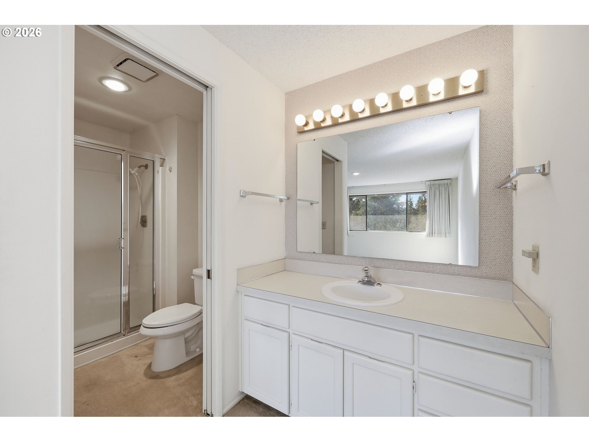 2281 RIDGEWAY DR, Eugene, OR, 97401