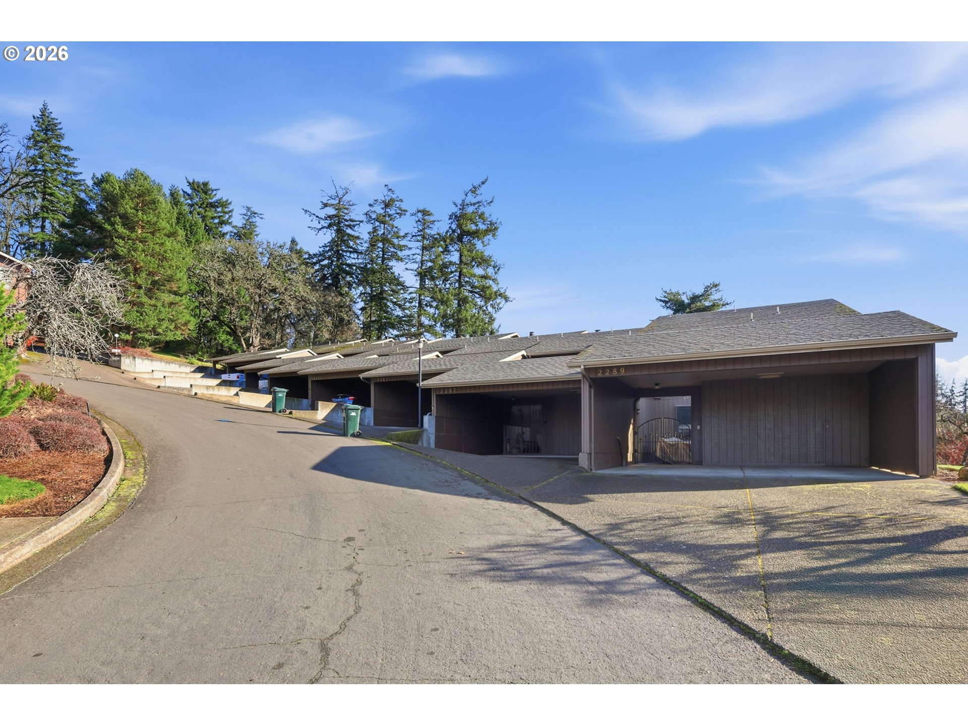 2281 RIDGEWAY DR, Eugene, OR, 97401