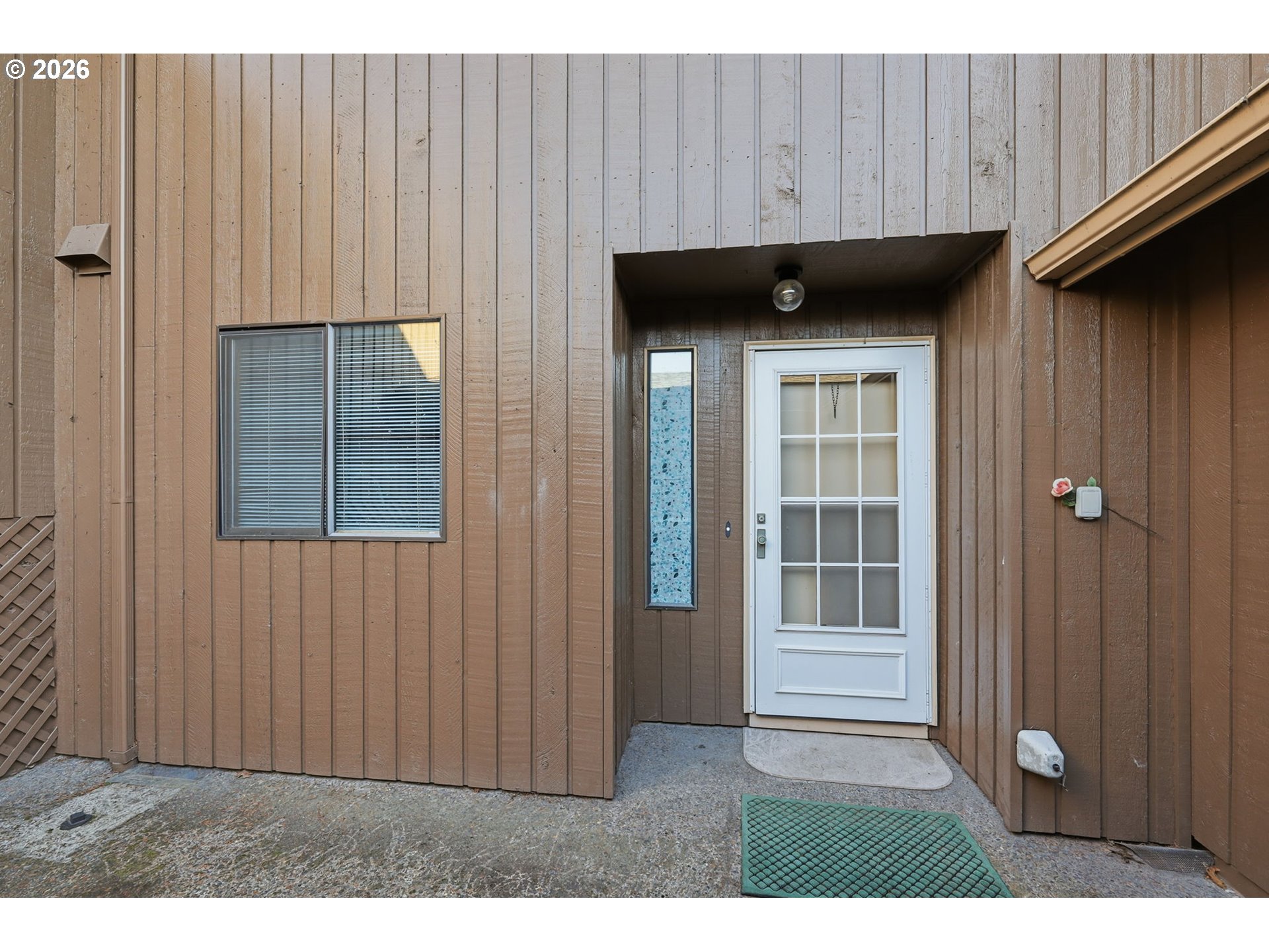 2281 RIDGEWAY DR, Eugene, OR, 97401