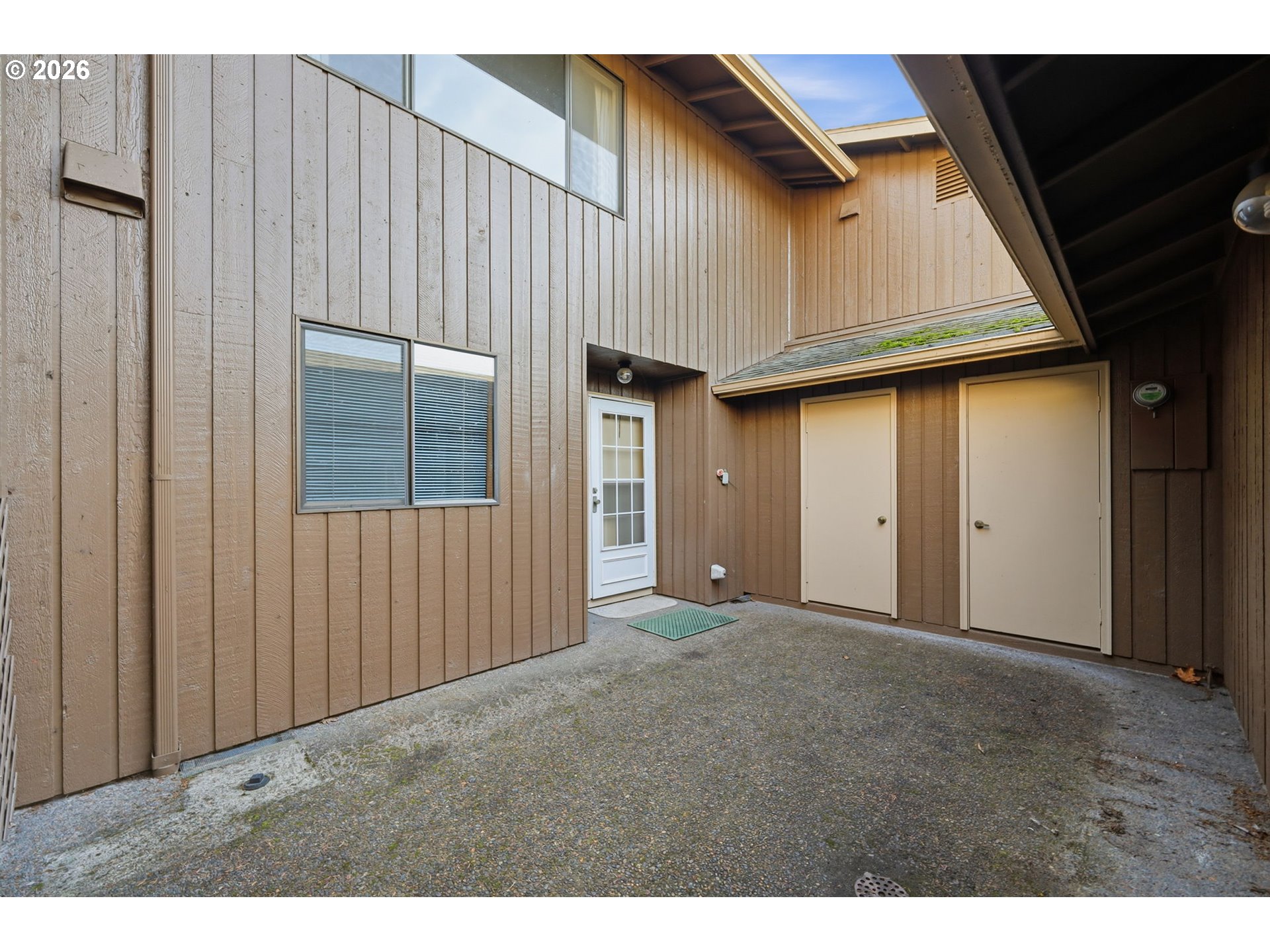 2281 RIDGEWAY DR, Eugene, OR, 97401