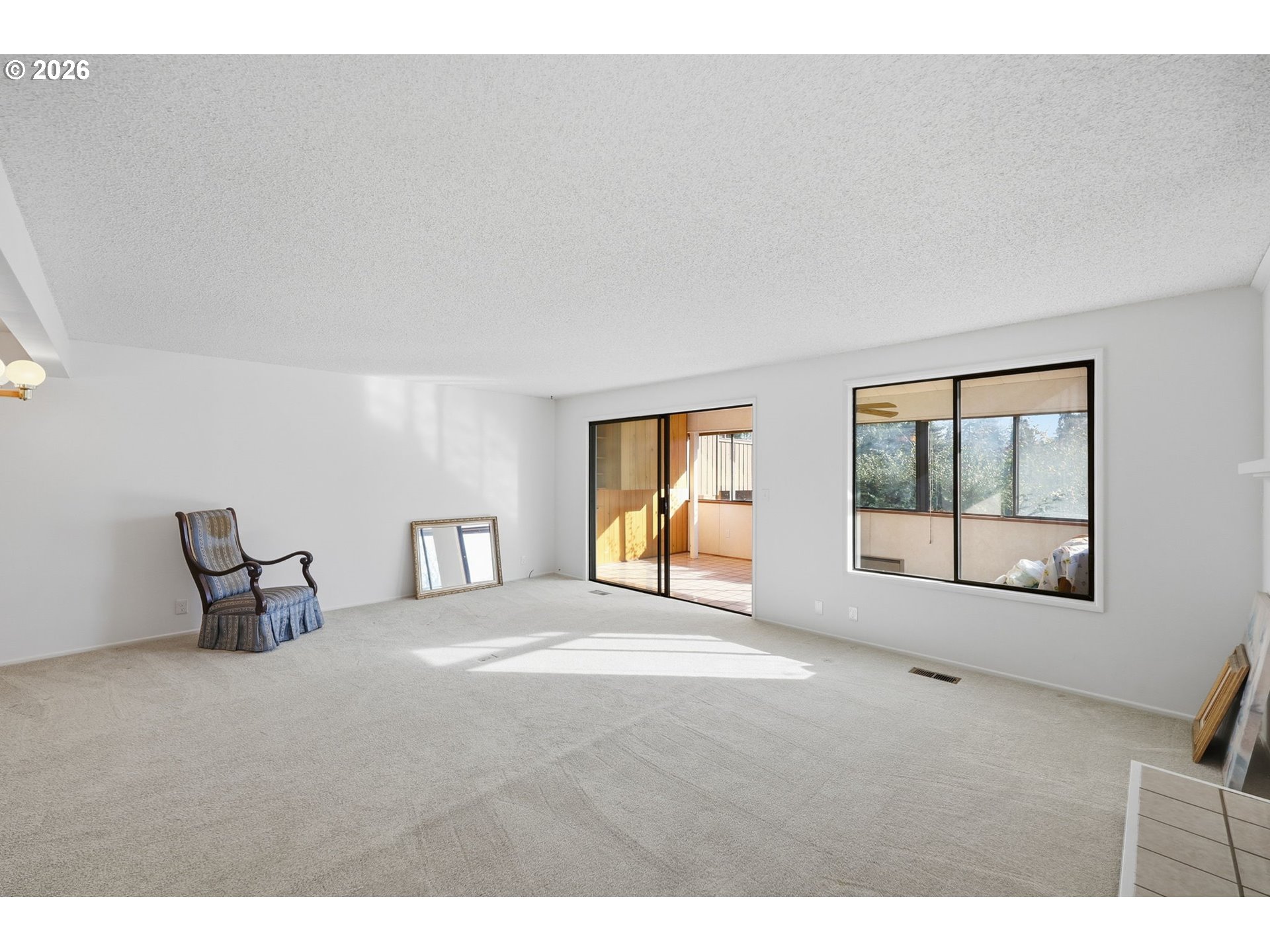 2281 RIDGEWAY DR, Eugene, OR, 97401