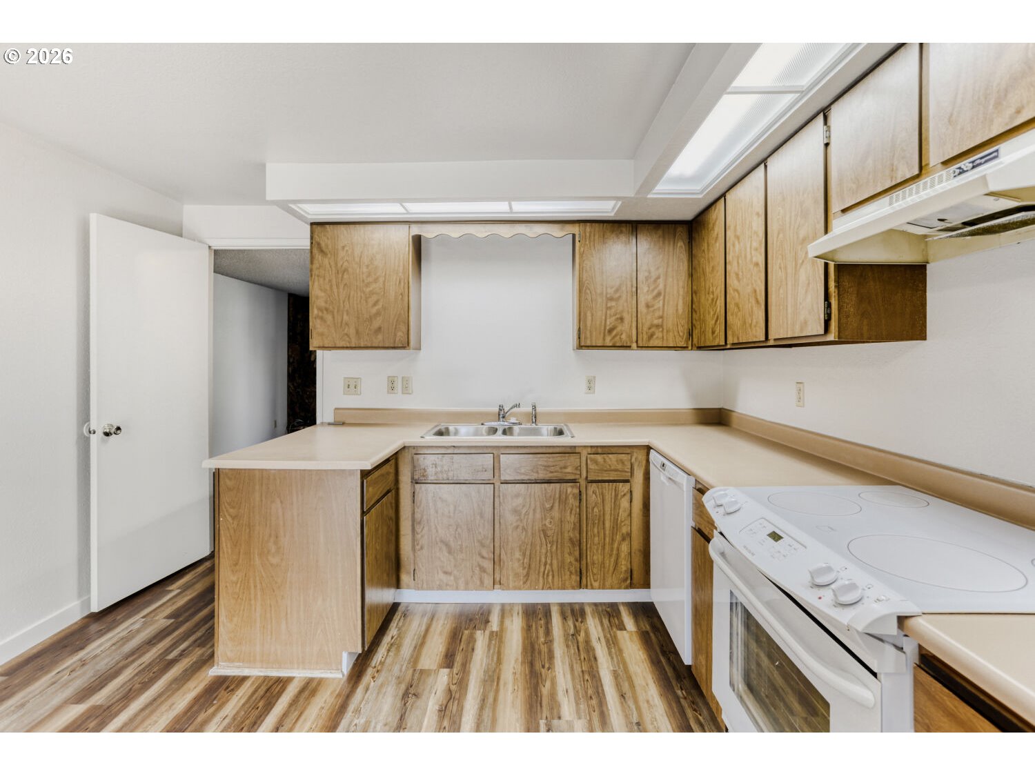 Photo #12: 534042149 Listing: Photo #12