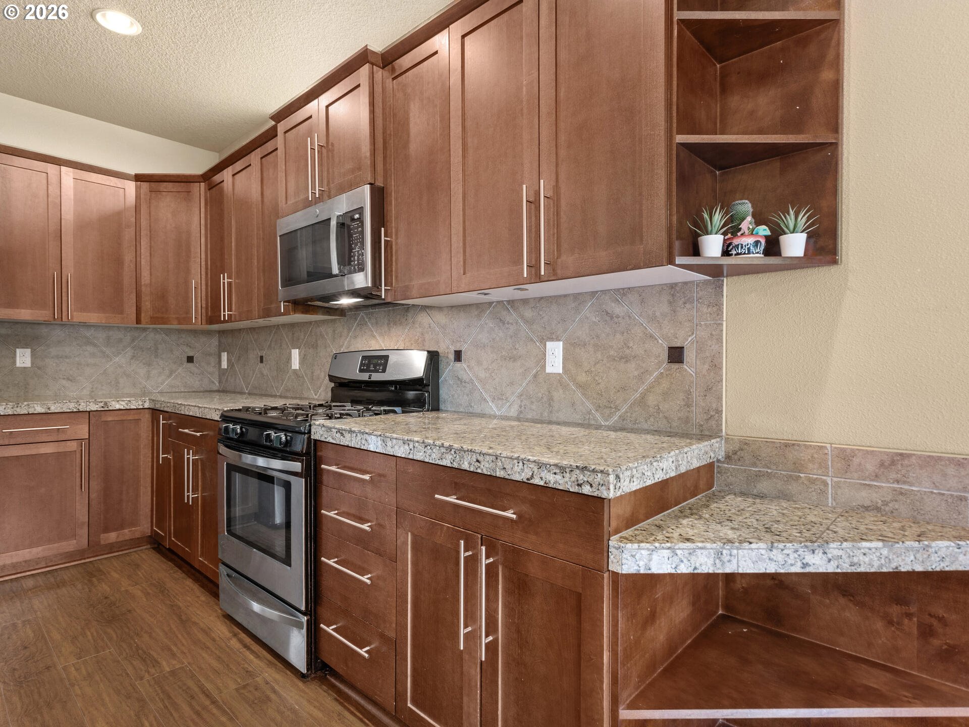 2746 NW KENT ST, Camas, WA, 98607