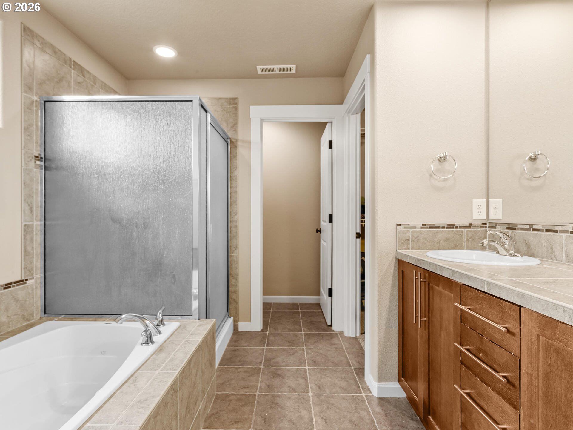 2746 NW KENT ST, Camas, WA, 98607