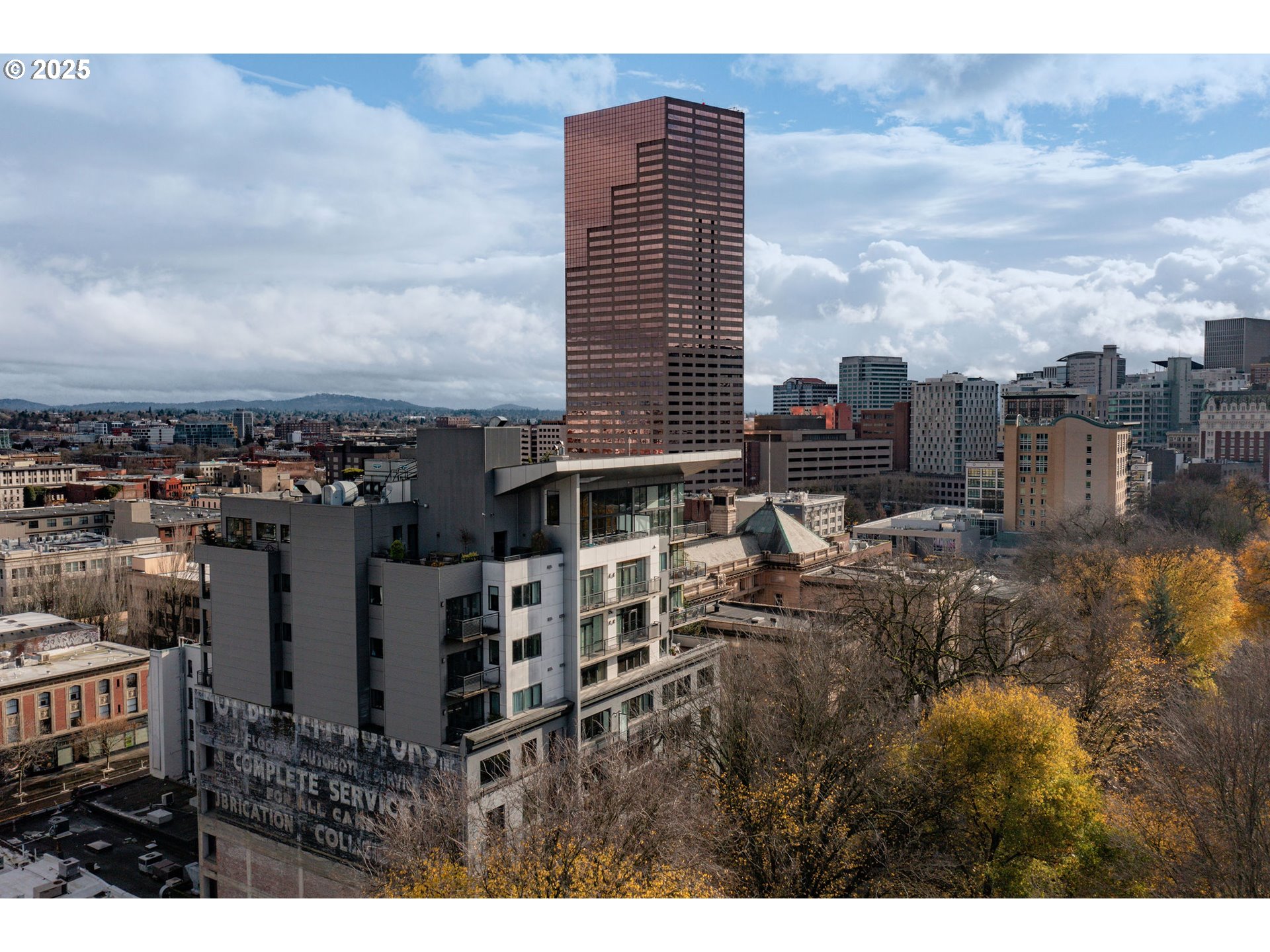 Photo #2: 535037017 Listing: Photo #2