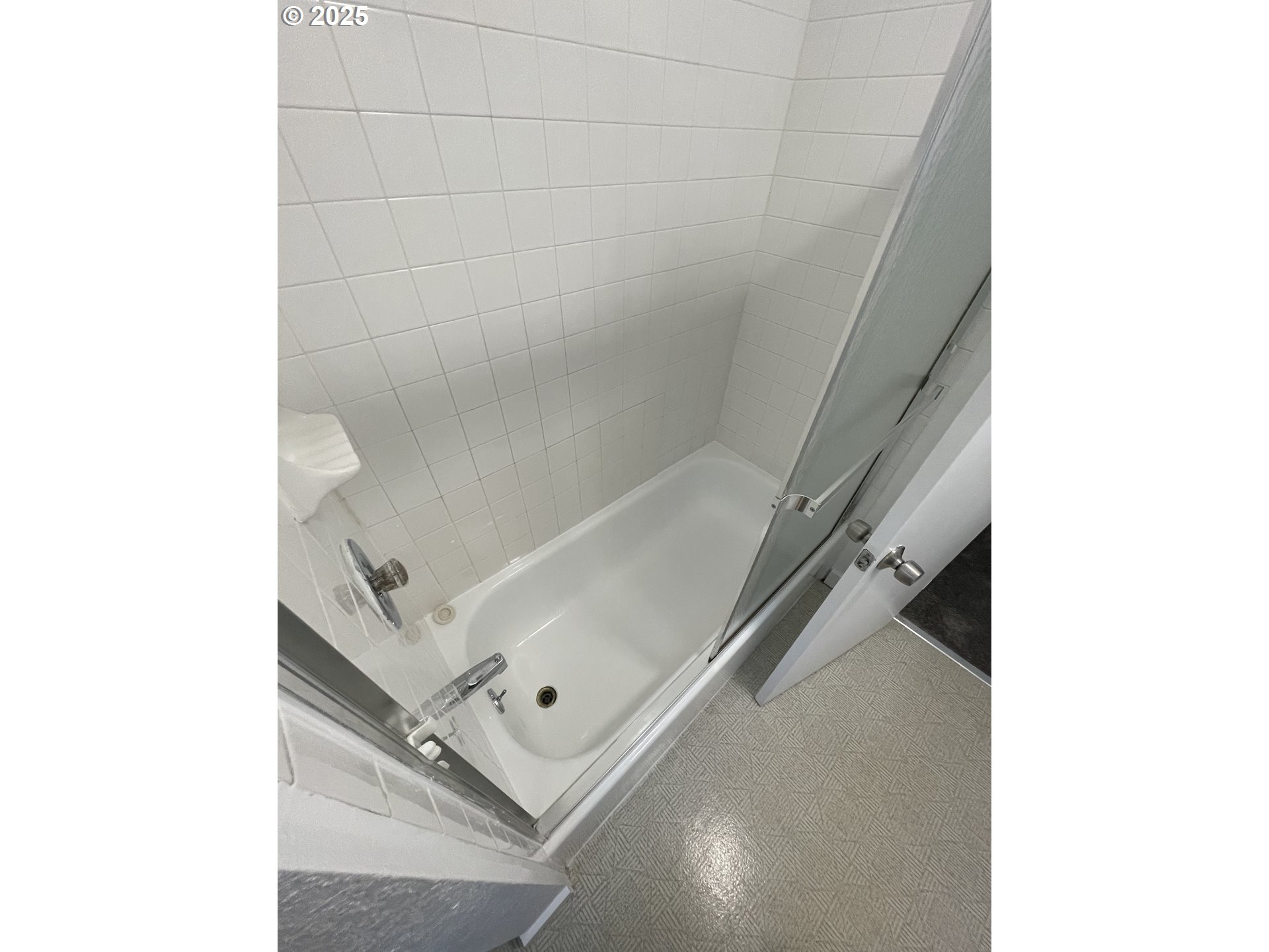 2448 SE 117TH AVE, Portland, OR, 97216