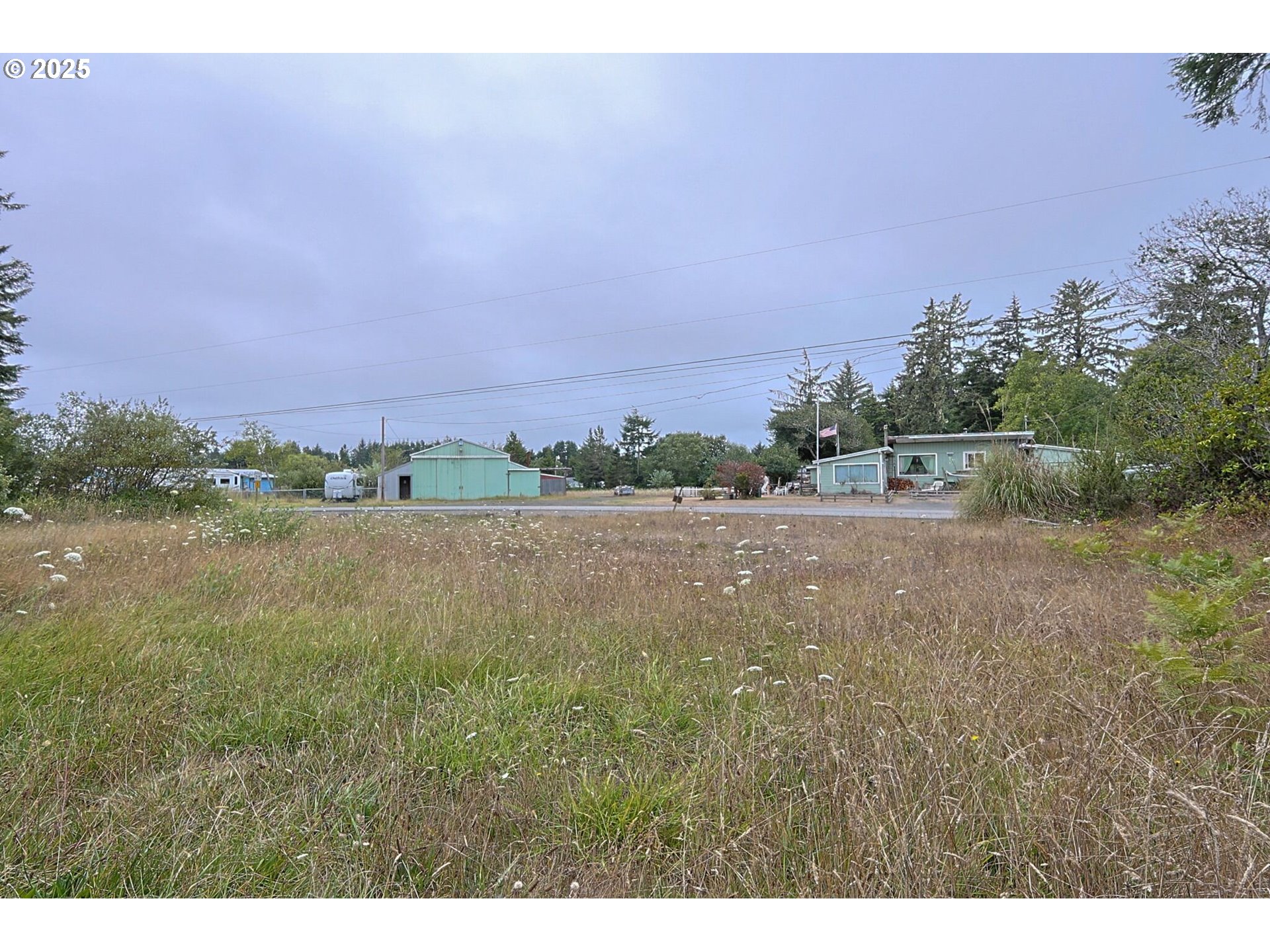 63817 WALLACE RD, Coos Bay, OR, 97420