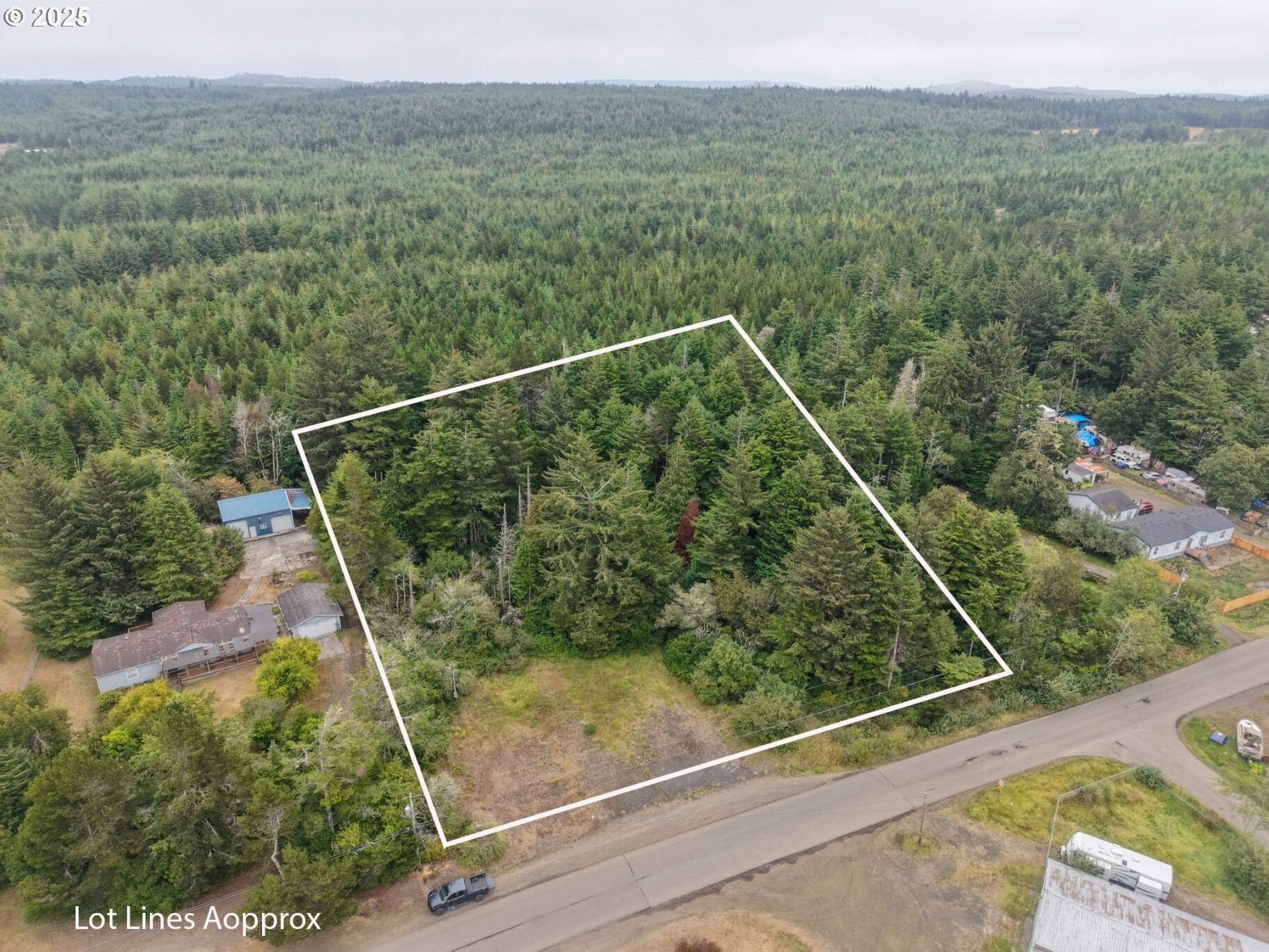 63817 WALLACE RD, Coos Bay, OR, 97420