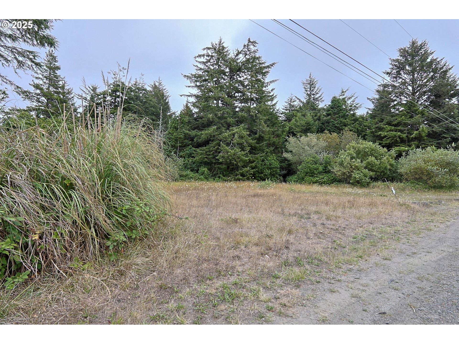63817 WALLACE RD, Coos Bay, OR, 97420