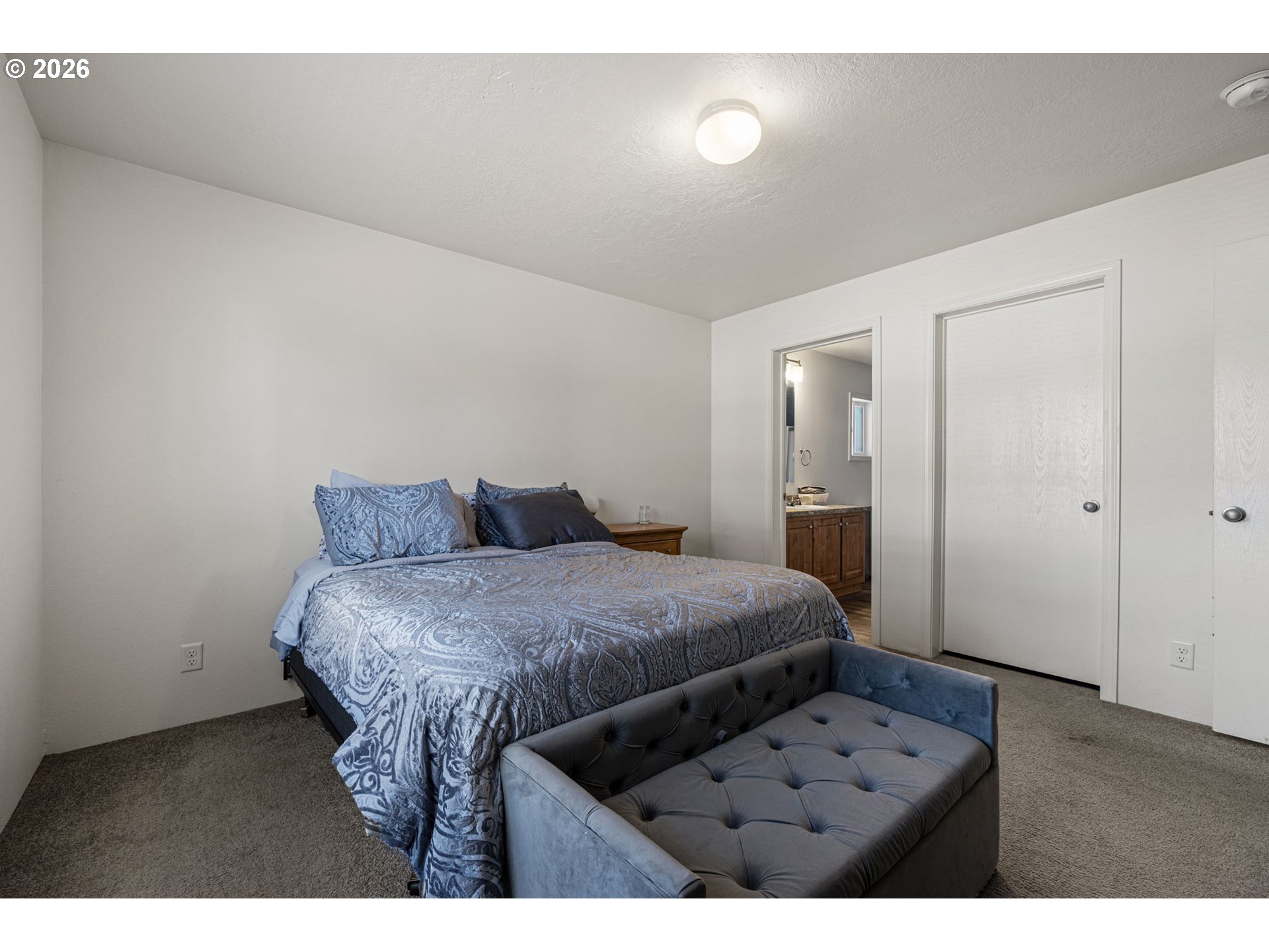 Property photo 21 of 40