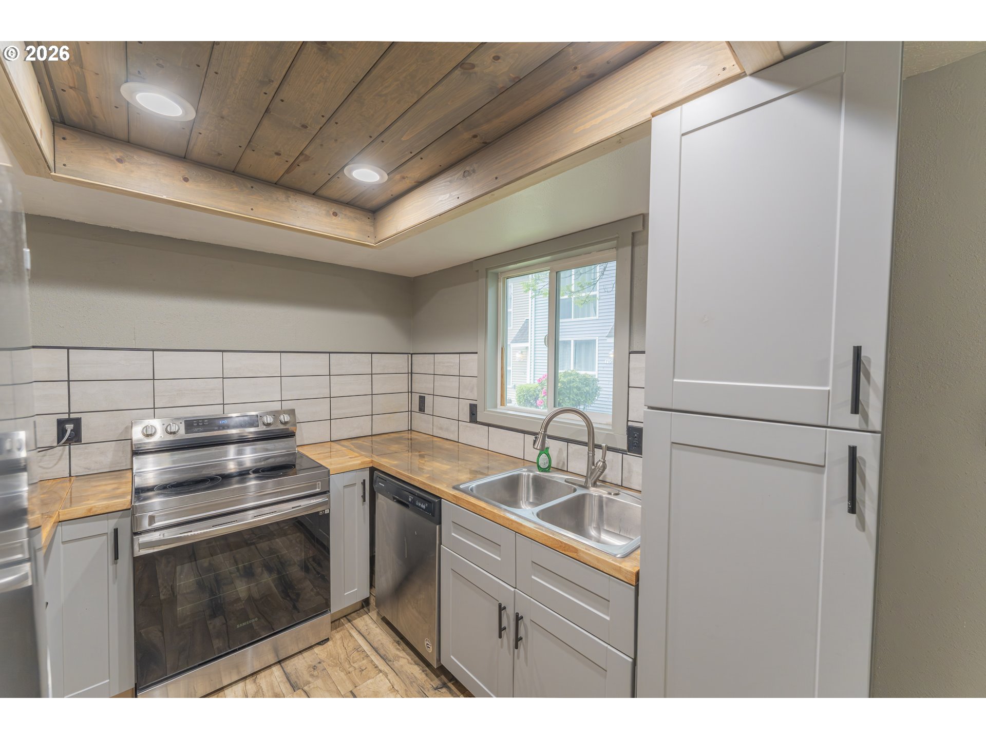 Photo #14: 536915564 Listing: Photo #14