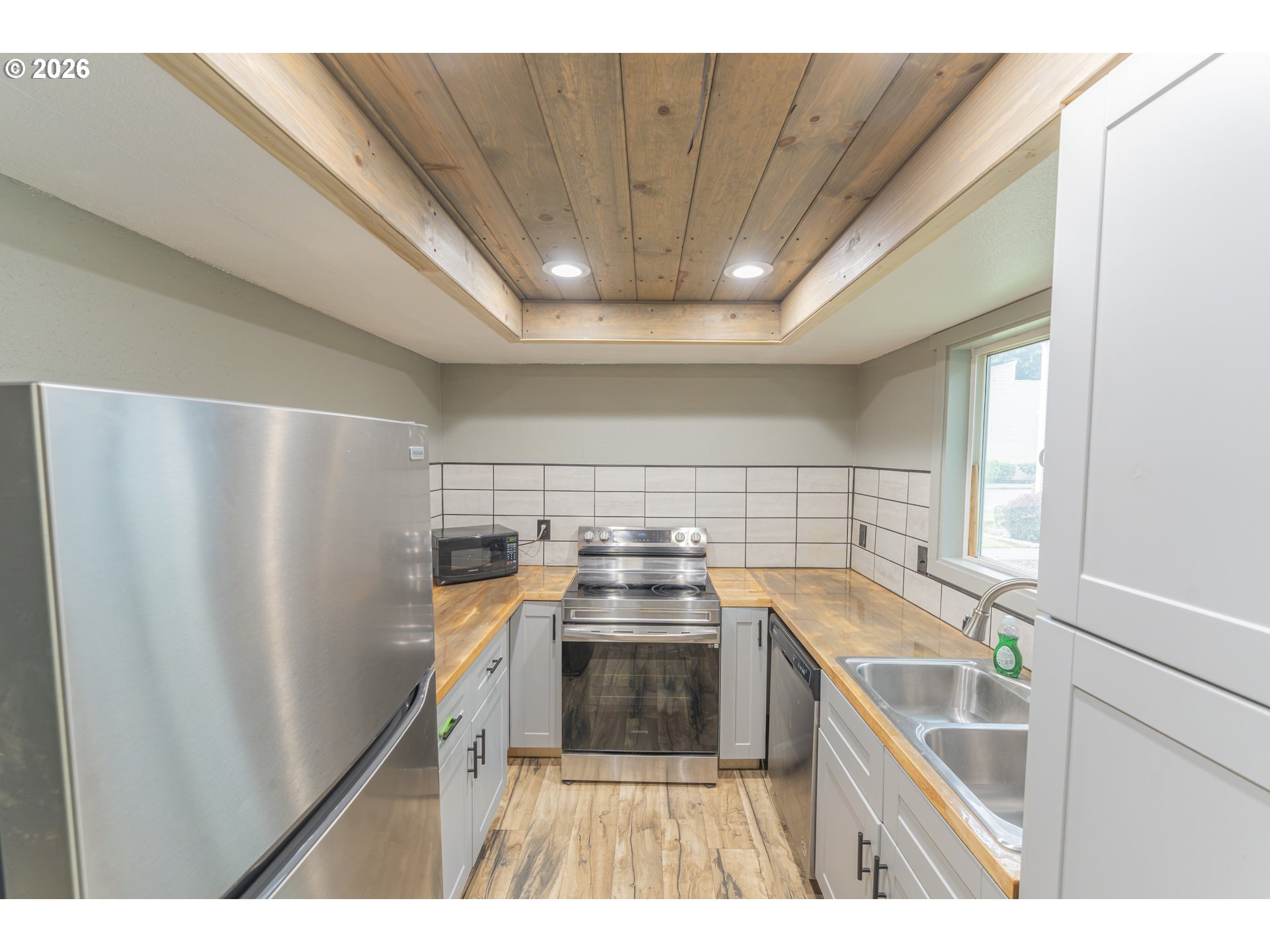 Photo #11: 536915564 Listing: Photo #11
