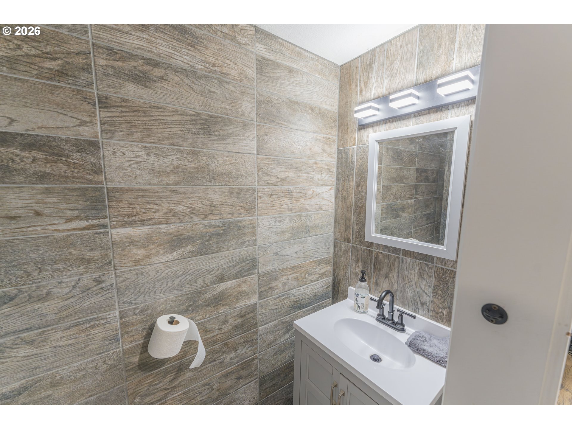 Photo #21: 536915564 Listing: Photo #21
