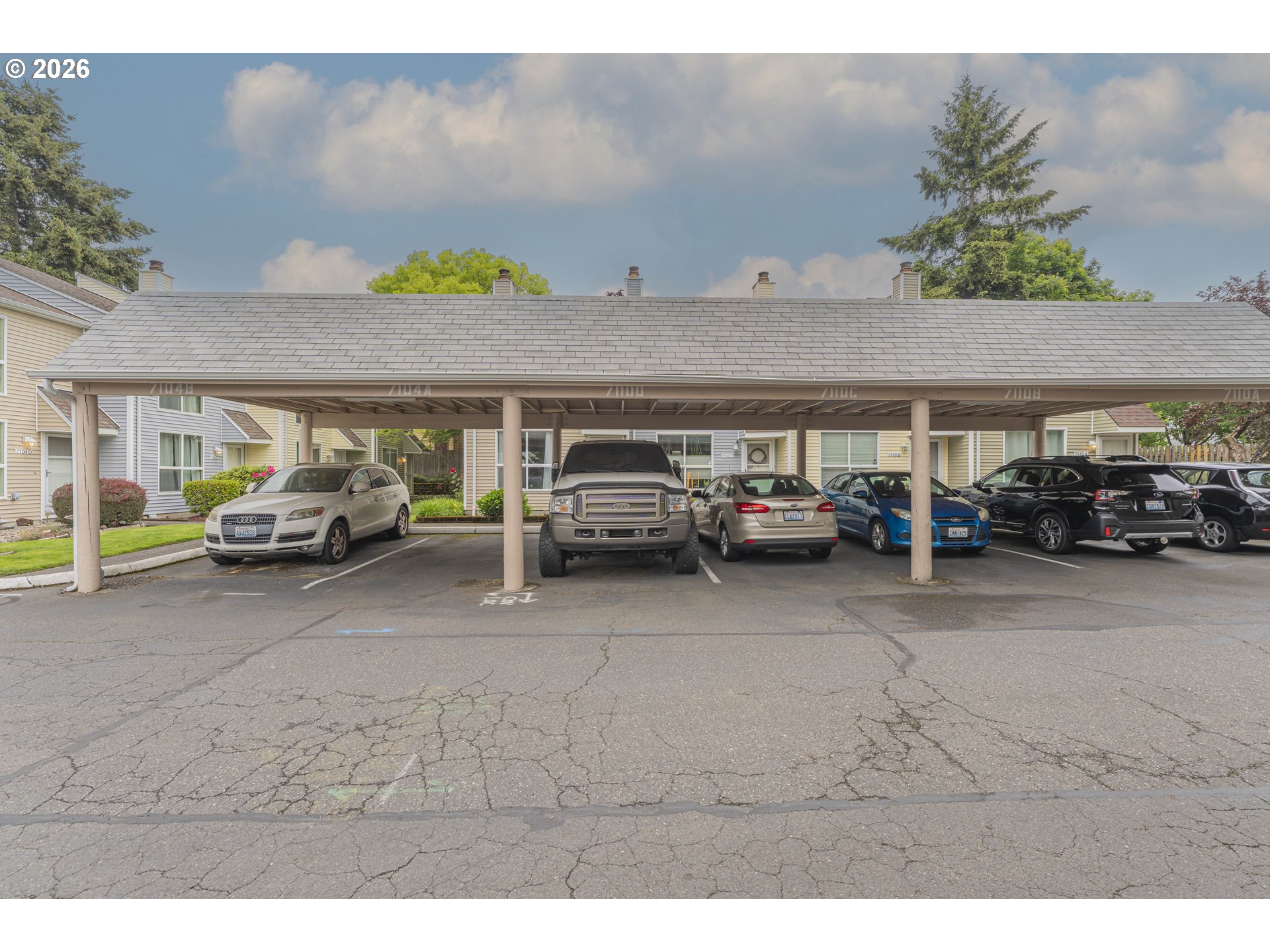 Photo #2: 536915564 Listing: Photo #2