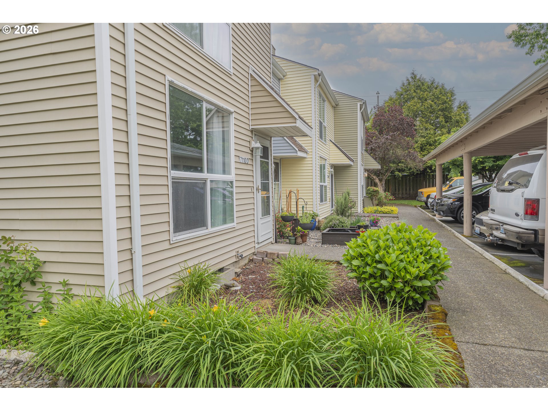 Photo #5: 536915564 Listing: Photo #5
