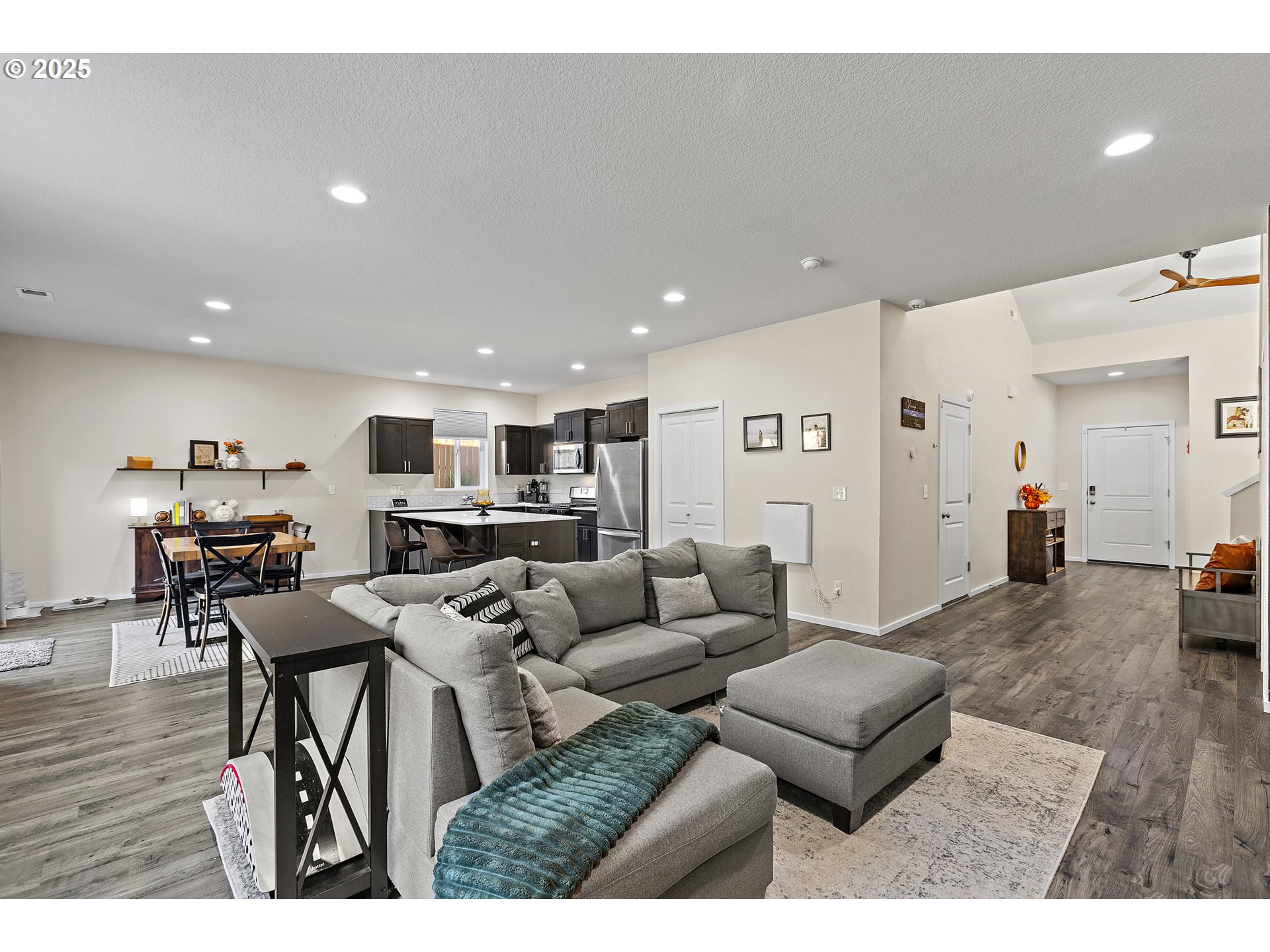 2988 NW CHRISTINA ST, Salem, OR, 97304