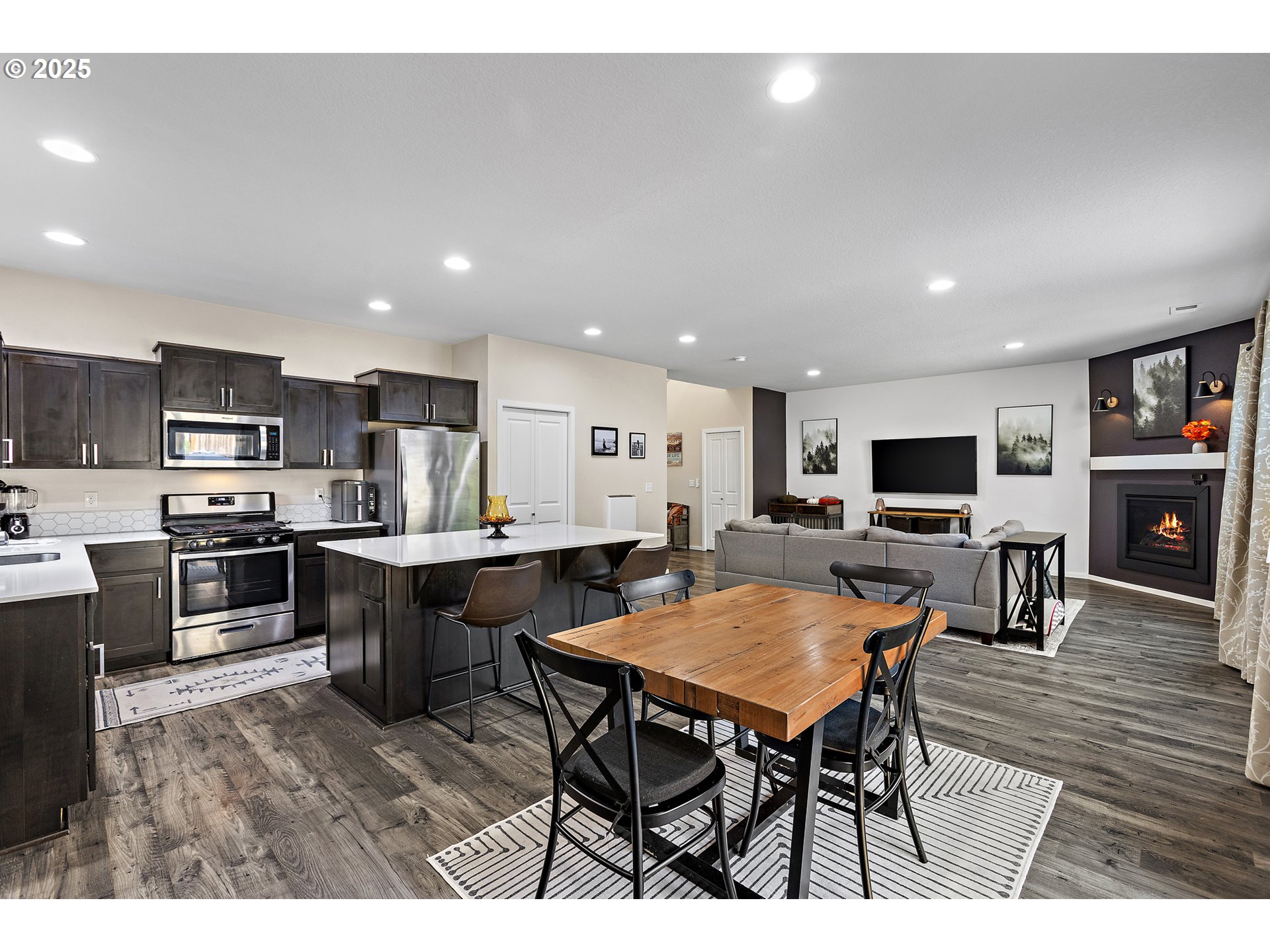 2988 NW CHRISTINA ST, Salem, OR, 97304