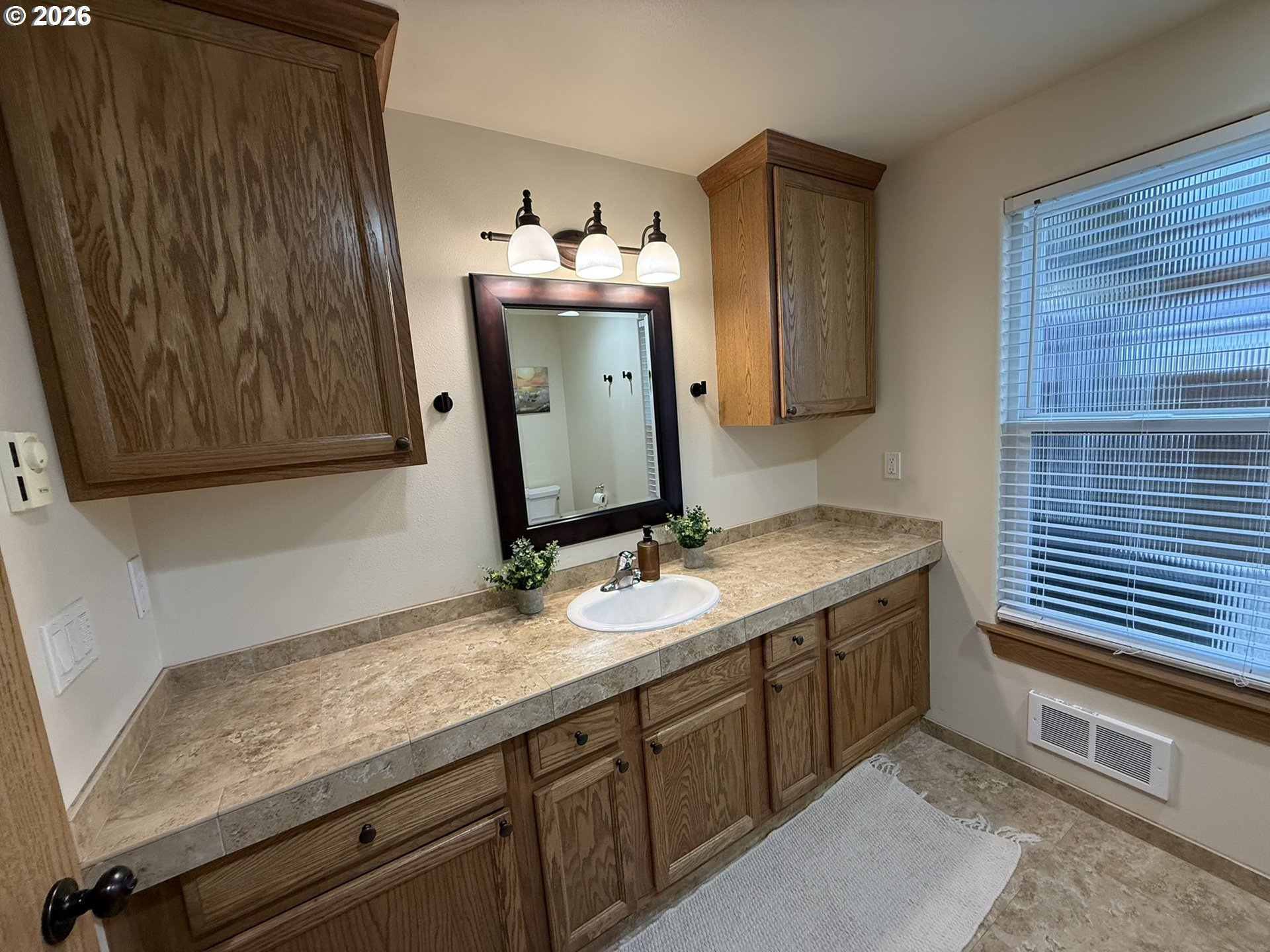 1651 29TH ST, Florence, OR, 97439