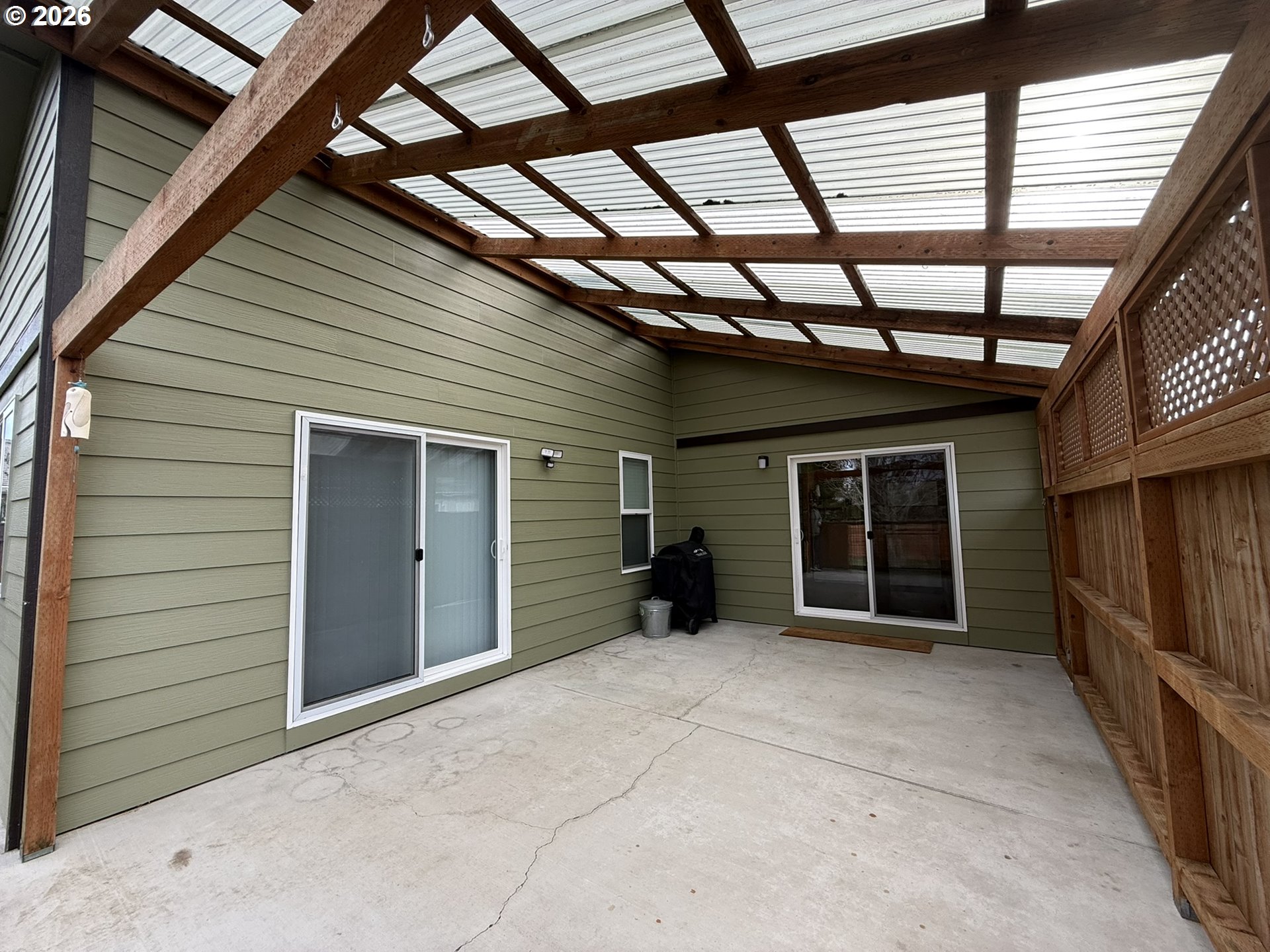 1651 29TH ST, Florence, OR, 97439