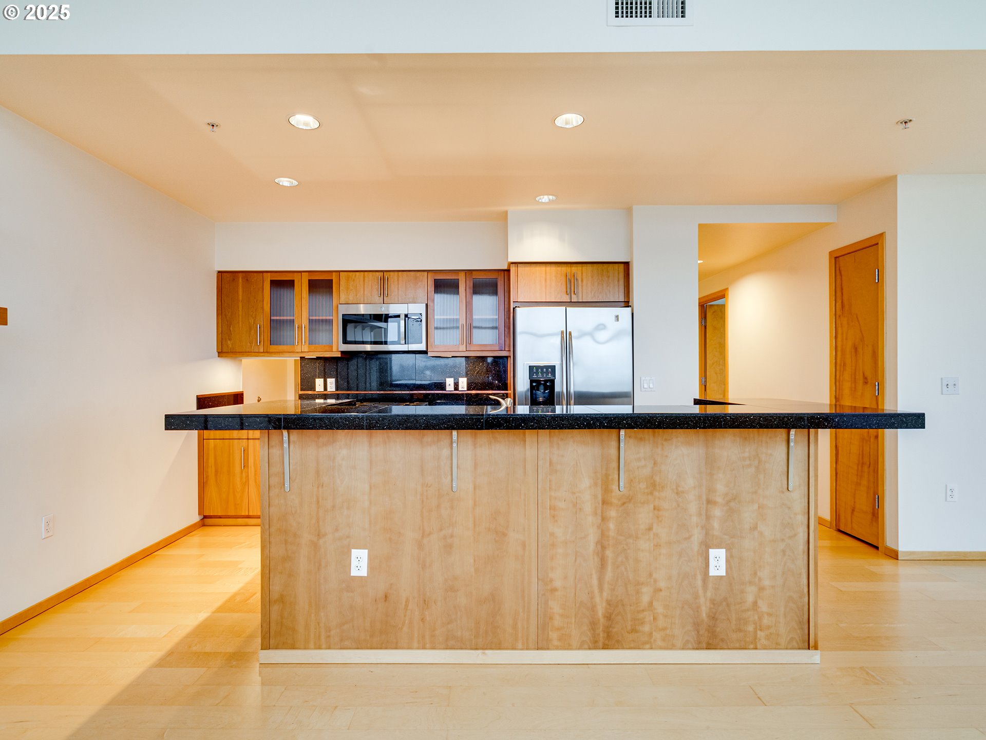 Photo #3: 539146416 Listing: Photo #3