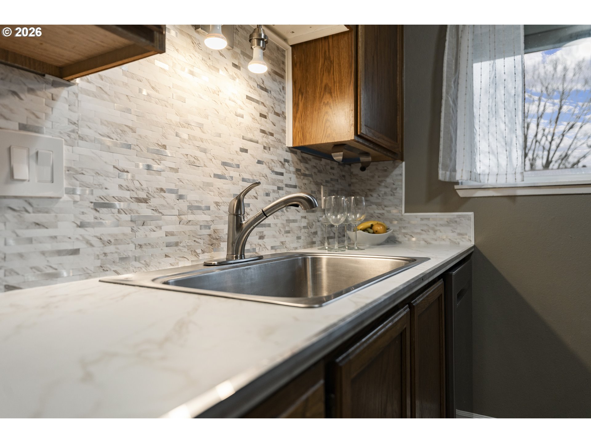 Photo #2: 539186737 Listing: Photo #2